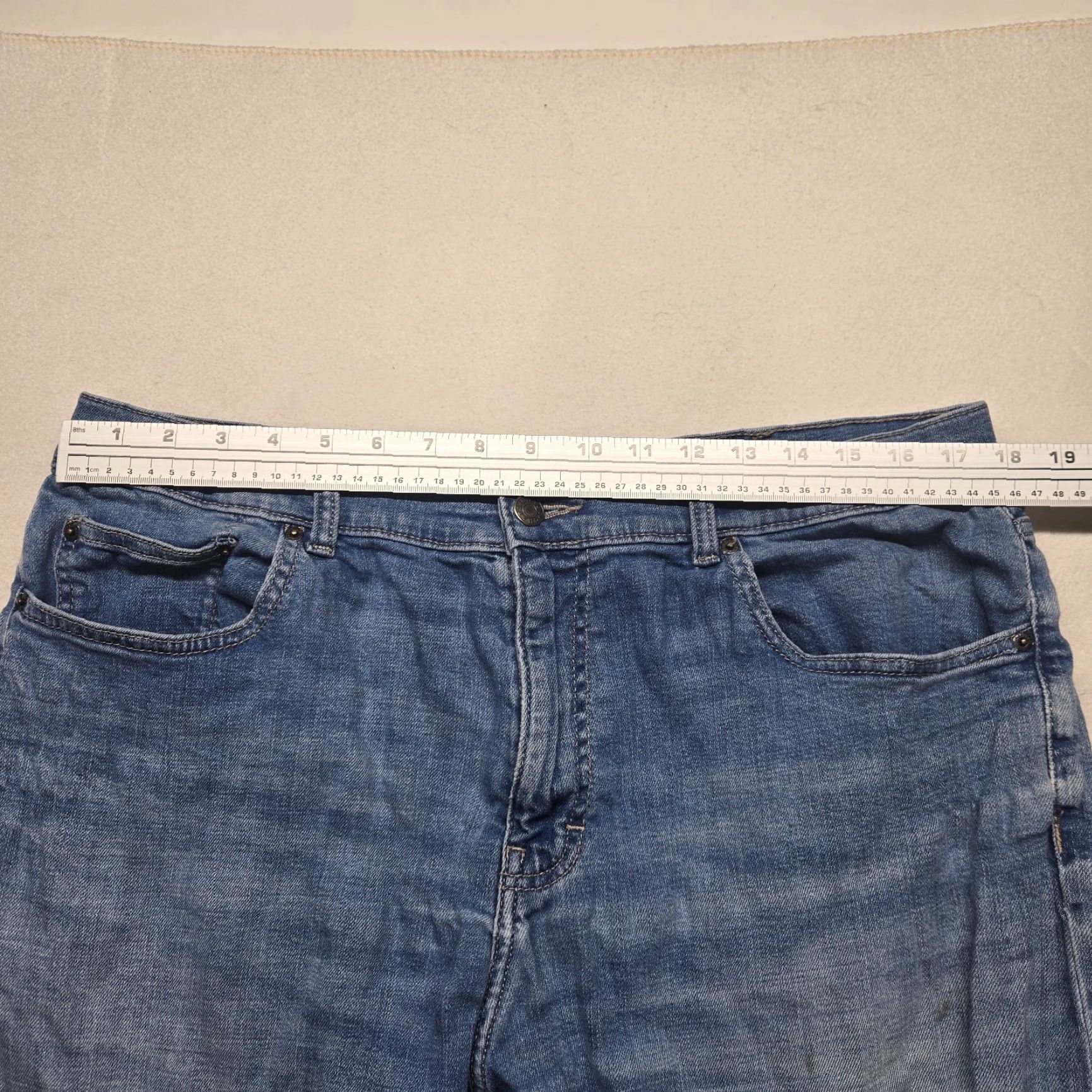 Chaps Chaps Jeans Light Wash Denim Straight Fit Blue Adult Men's Size 38 x 32 Size US 38 / EU 54 - 5 Thumbnail