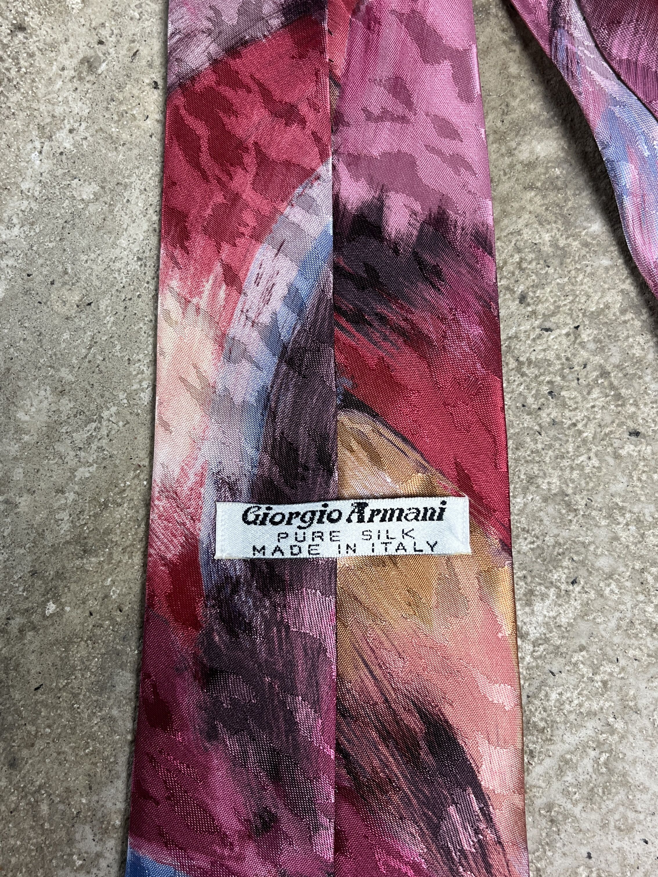 Vintage GIORGIO ARMANI ABSTRACT PRINT SILK TIE - № 4516 Size ONE SIZE - 3 Thumbnail