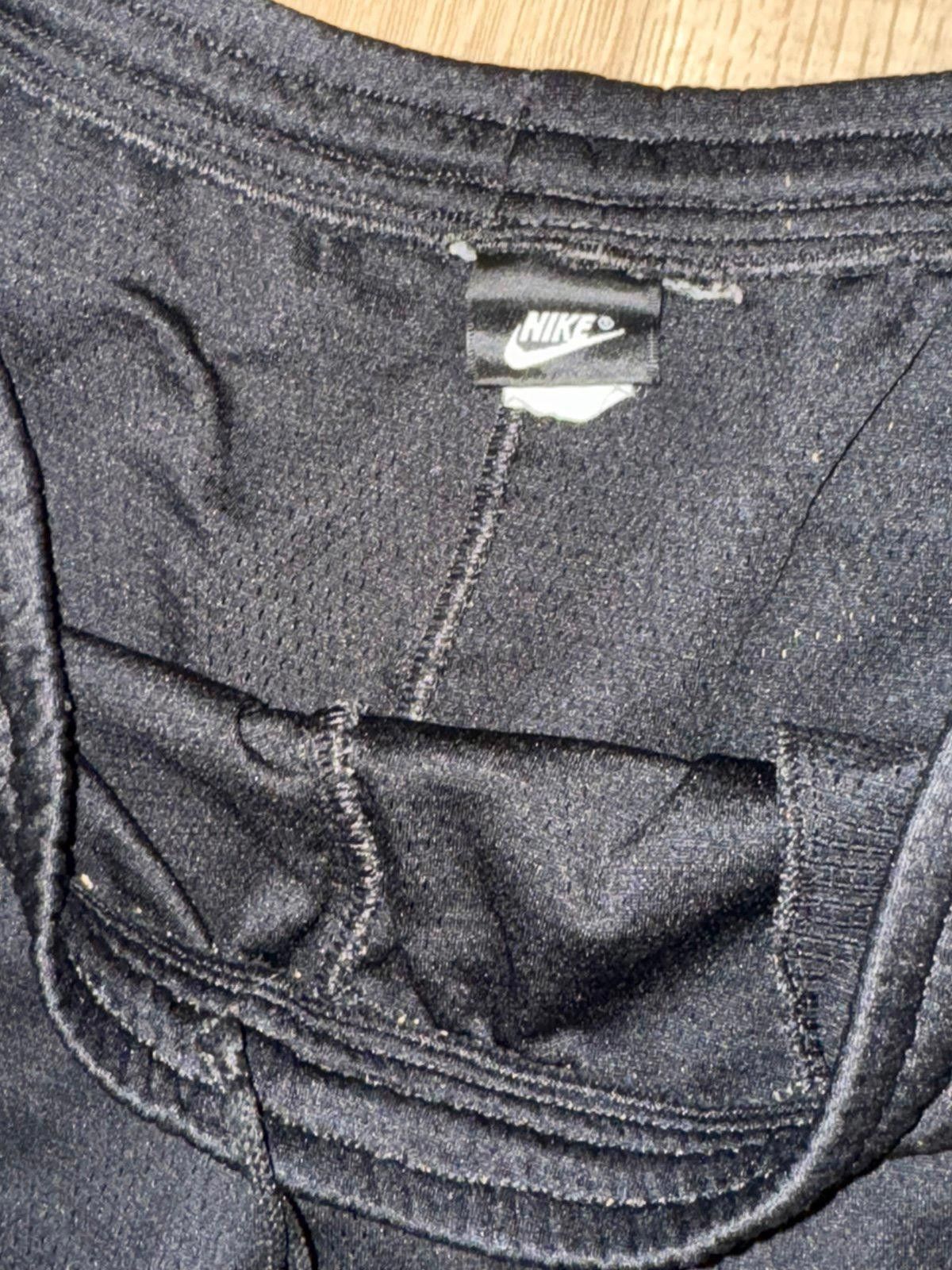 Nike Nike Black Tag Chain Stitch Mesh Shorts Mens MD Y2K 90s Size US 32 / EU 48 - 3 Thumbnail