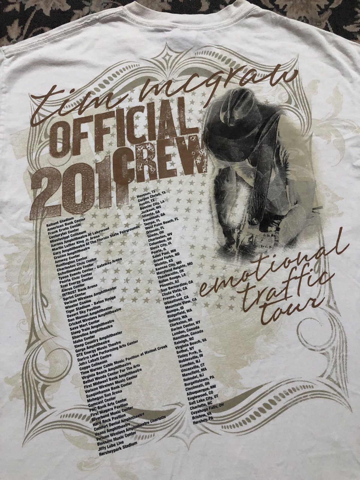 Band Tees × Vintage TIM MCGRAW OFFICIAL CREW TOUR 2011 Size US L / EU 52-54 / 3 - 3 Thumbnail