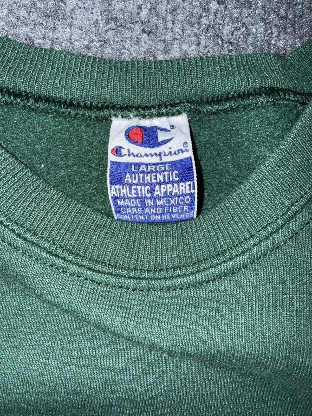 Champion Vintage Champion Crewneck Sweatshirt Green Script L Size US L / EU 52-54 / 3 - 5 Thumbnail
