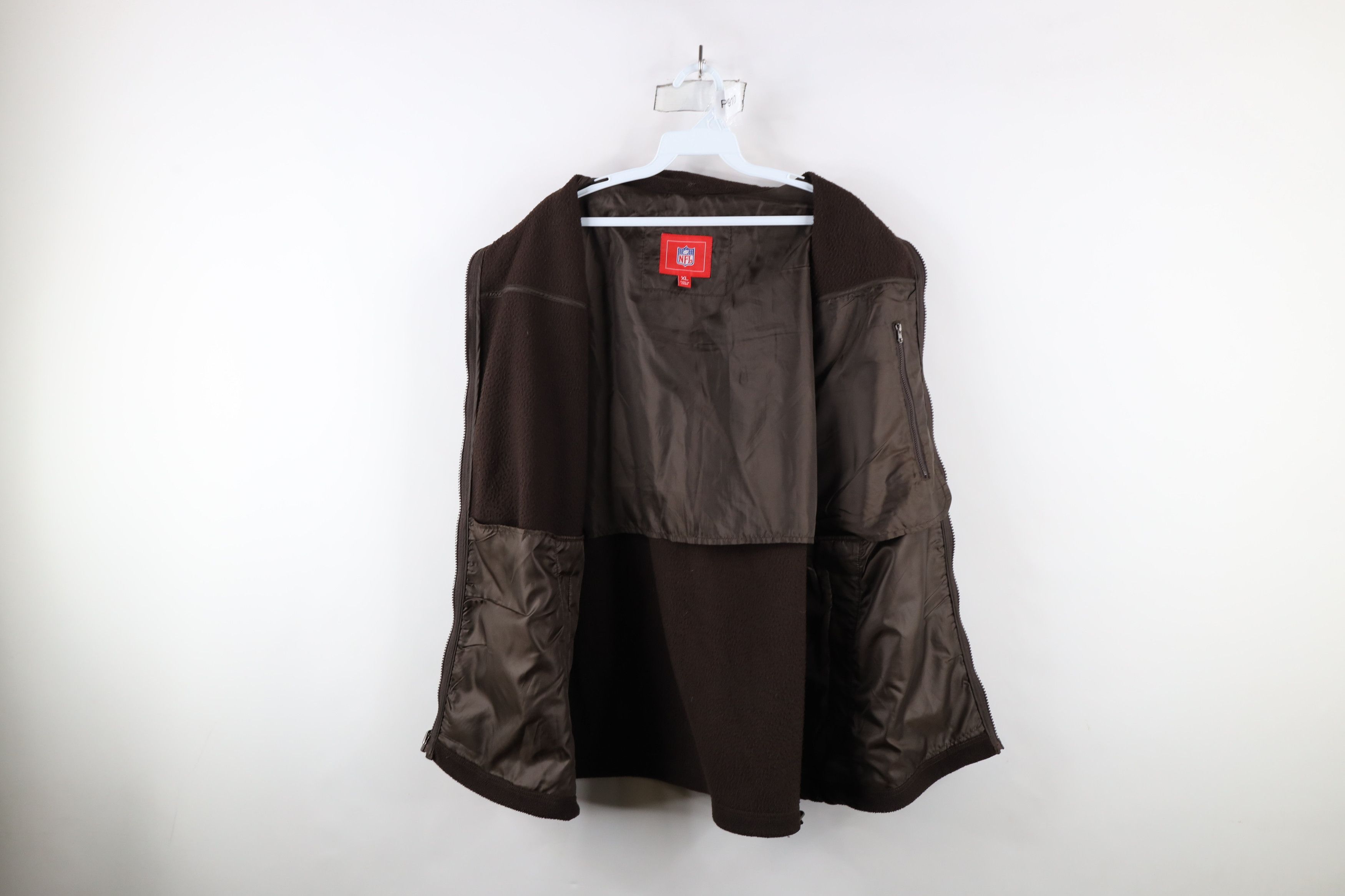 Vintage Vintage NFL Browns Football Fleece Vest Jacket Brown Size US XL / EU 56 / 4 - 7 Thumbnail