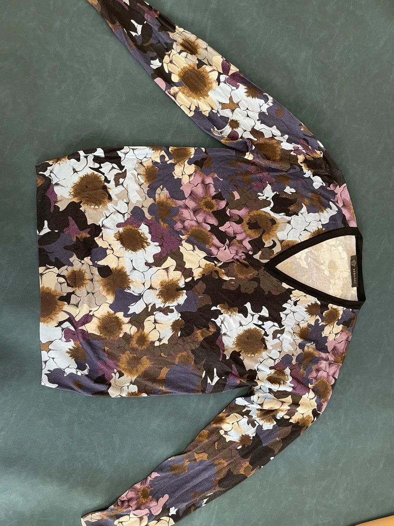 Versace Versace Mulberry silk floral sweater Size XL / US 12-14 / IT 48-50 - 1 Thumbnail