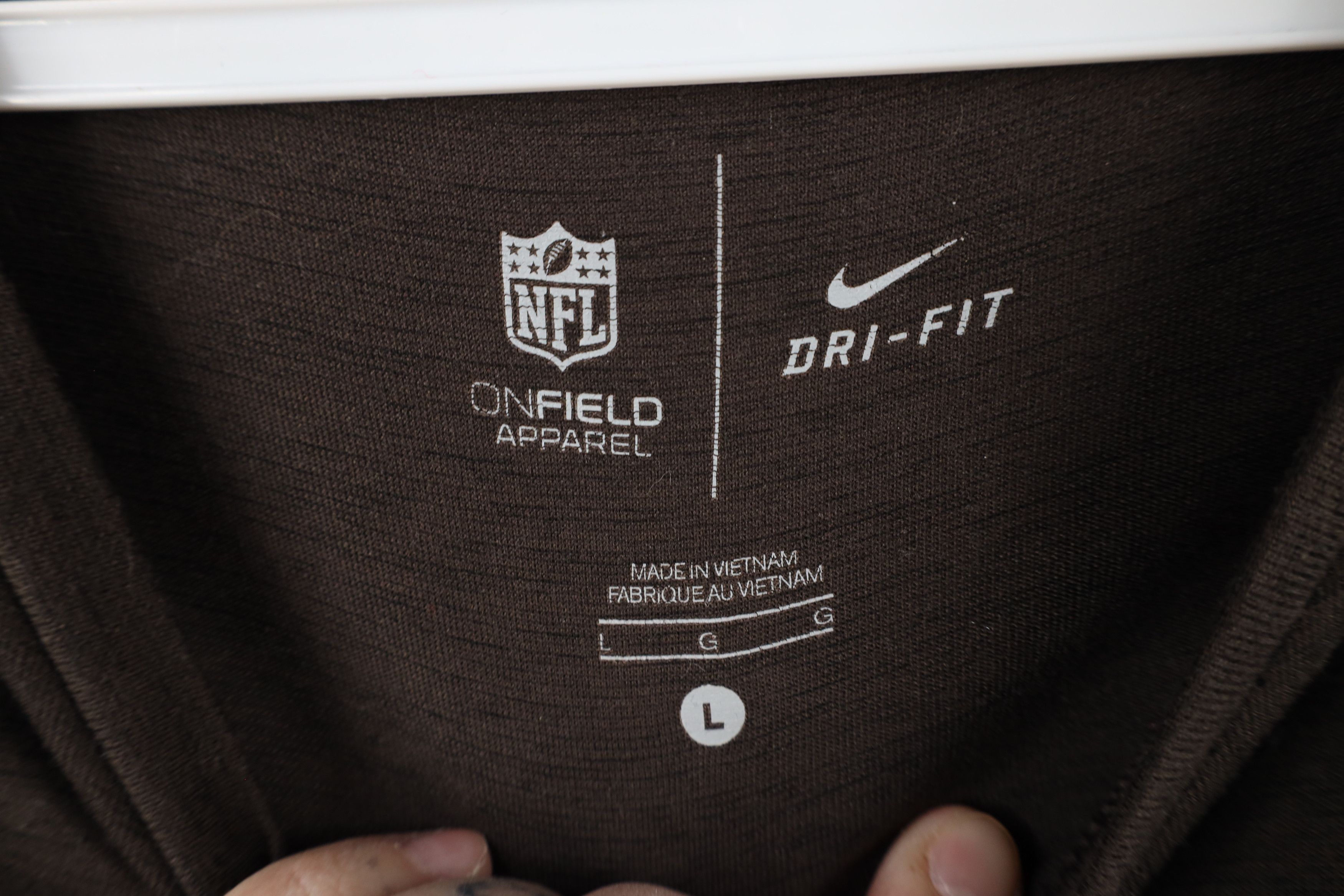 Nike × Vintage Nike On Field Browns Football Long Sleeve T-Shirt Brown Size US L / EU 52-54 / 3 - 9 Thumbnail