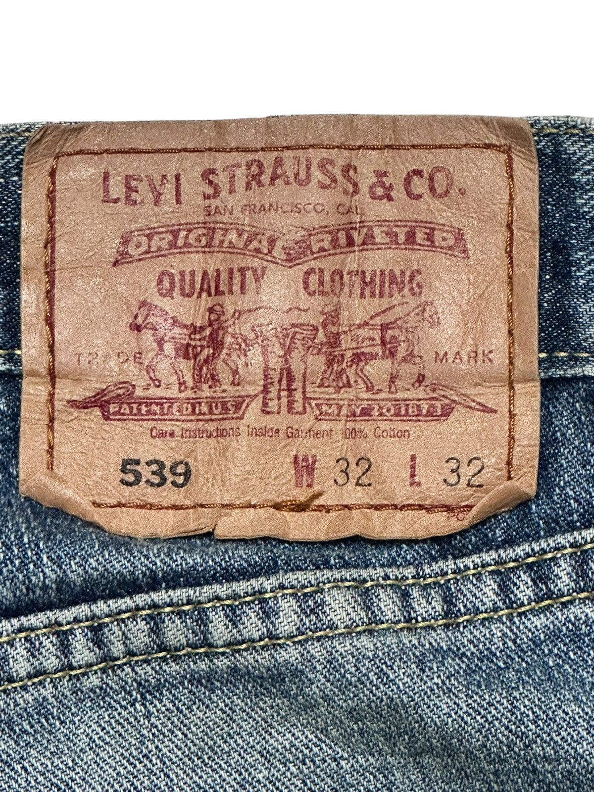 Levi's Levi’s 359 Straight Leg Jeans Classic Blue Wash & Faded Size US 33 - 9 Thumbnail