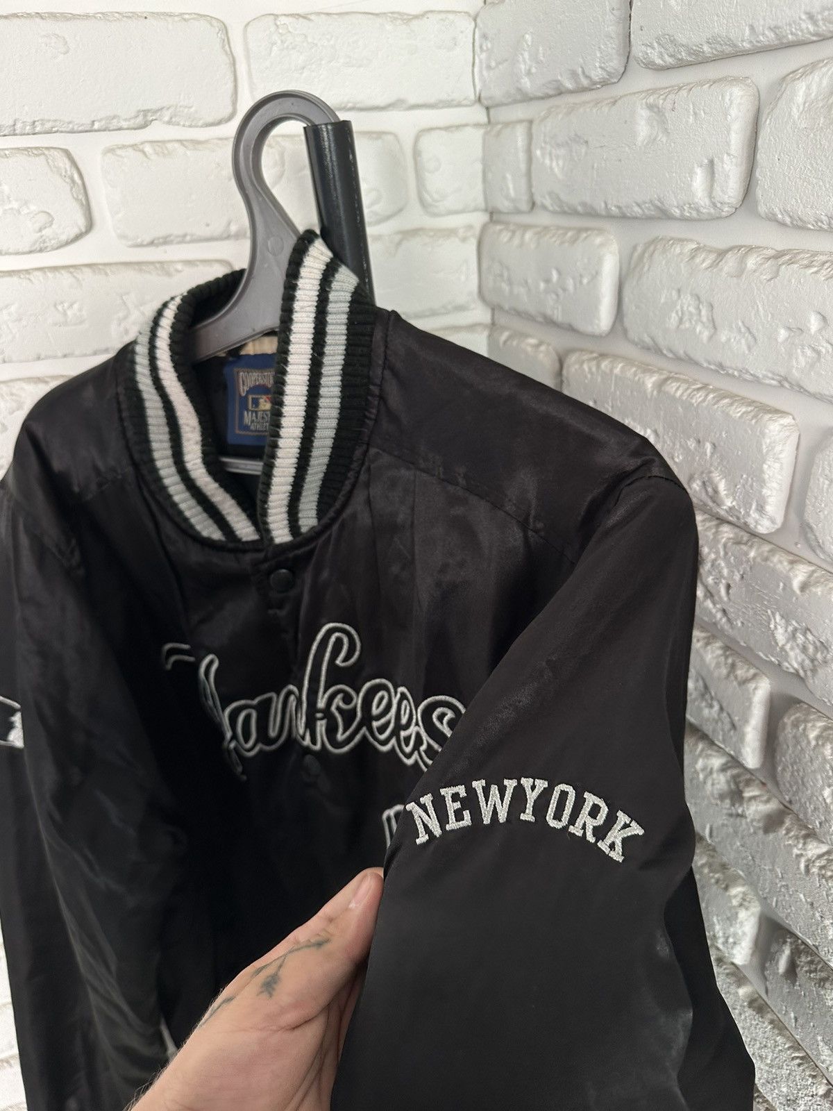 New York Yankees Yankees vintage 90s bomber jacket Size US L / EU 52-54 / 3 - 7 Thumbnail