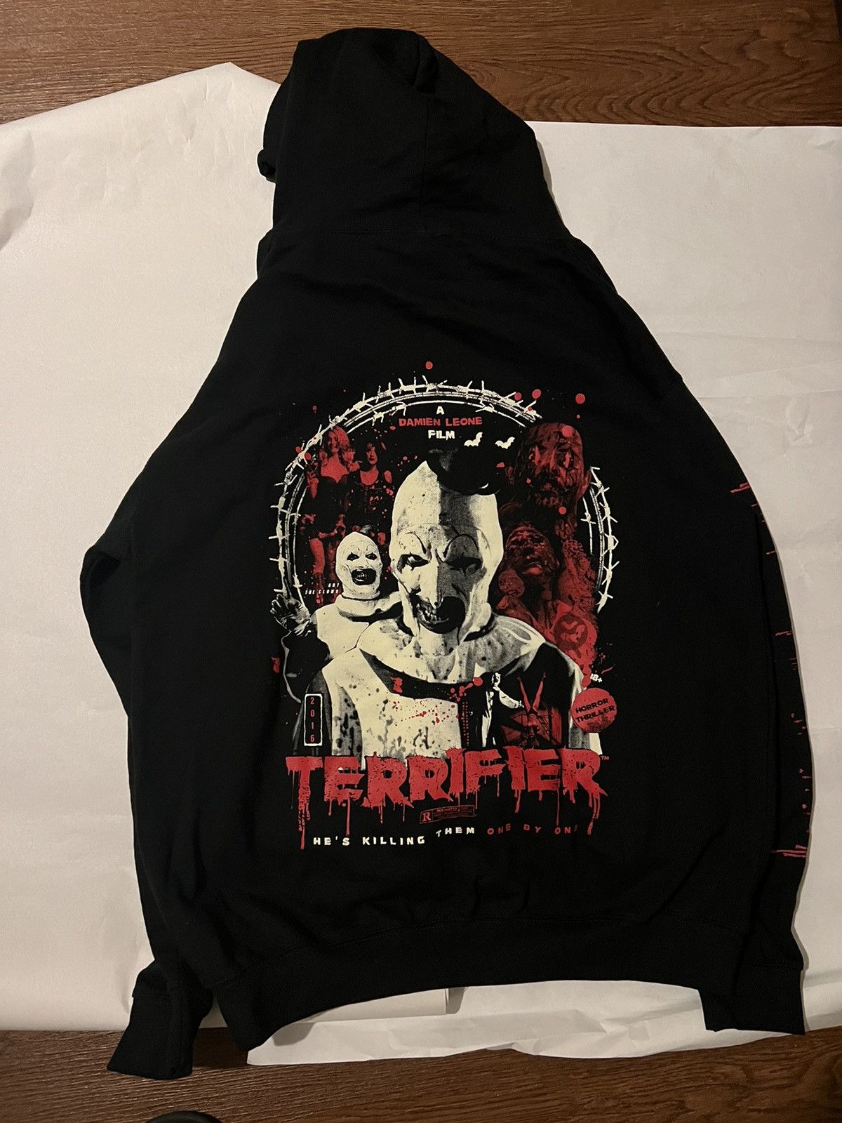 Other Terrifier officially liscensed hoodie Size US XL / EU 56 / 4 - 2 Thumbnail