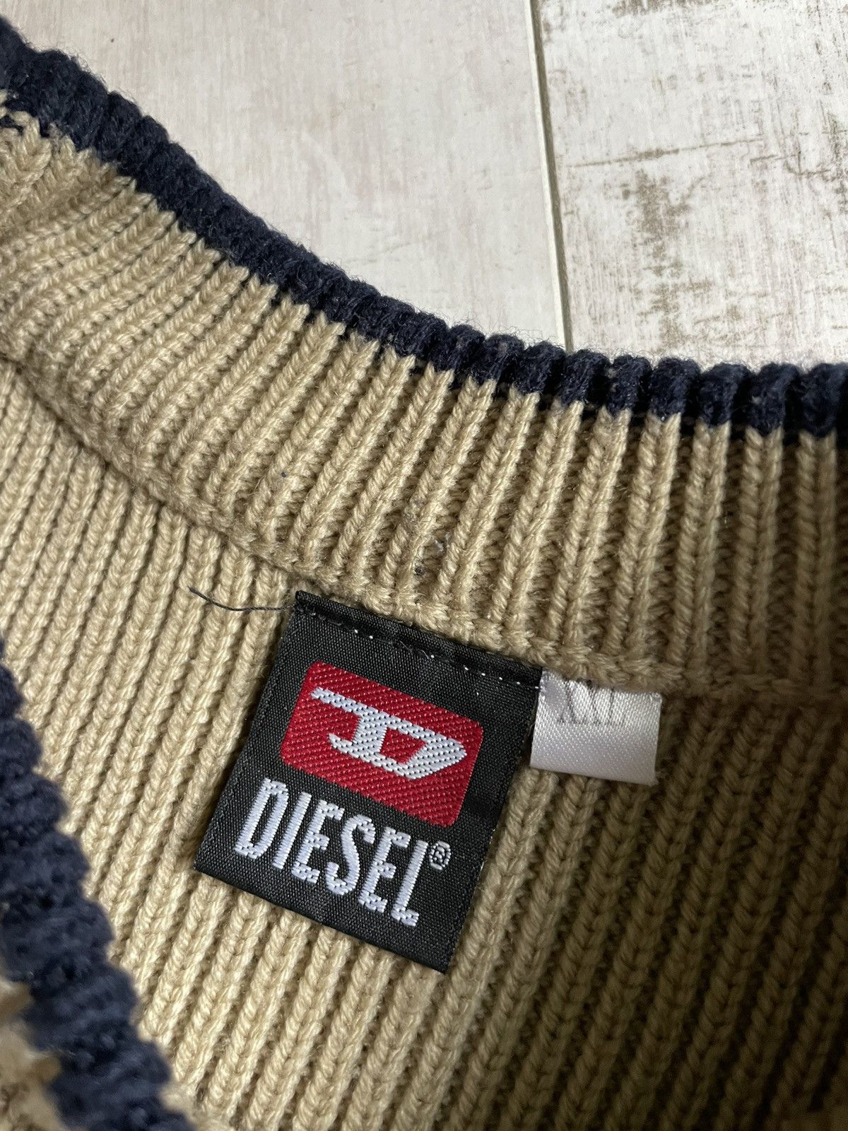 Diesel × Japanese Brand × Vintage Diesel Vintage 90’s Distressed Knitwear Y2K Sweater Size US XL / EU 56 / 4 - 9 Thumbnail