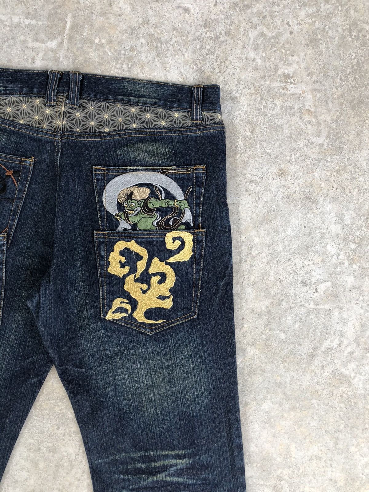 Japanese Brand Japanese Fujin & Raijin Embroidered Jeans Distressed Jeans Size US 36 / EU 52 - 10 Thumbnail