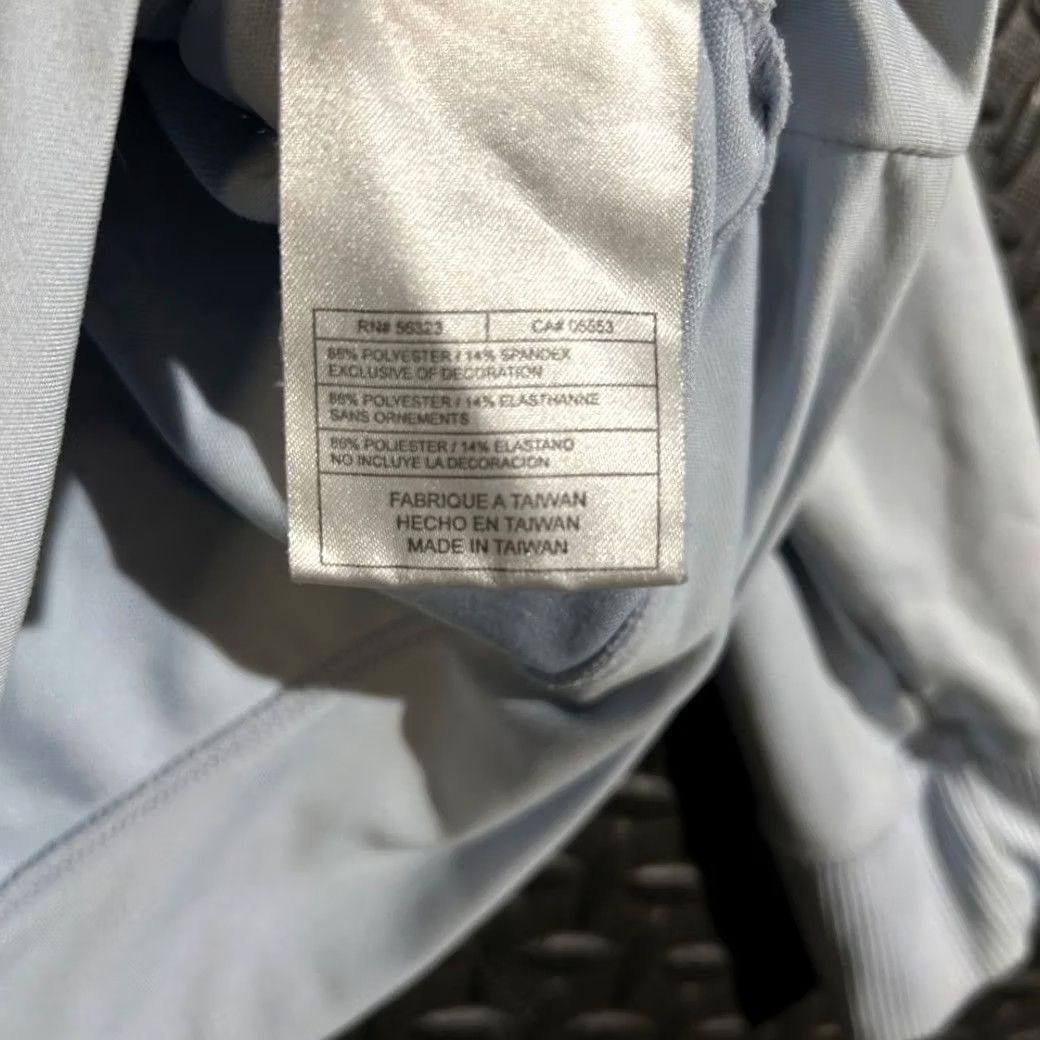 Nike VINTAGE Nike Womens Large Light Blue 1/4 Zip Pullover Active Long Sleeve Sweater Size L / US 10 / IT 46 - 5 Thumbnail
