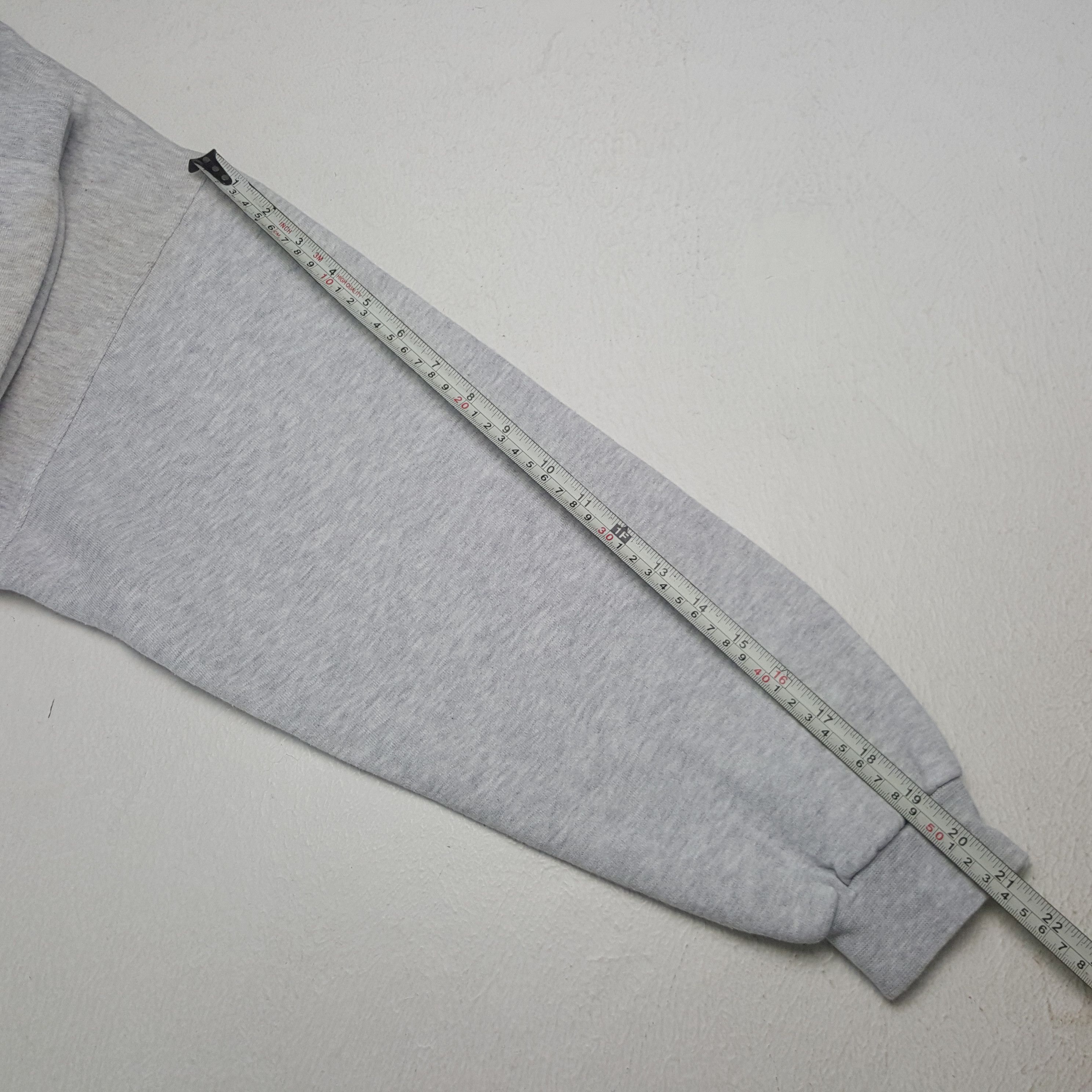 Trussardi × Vintage Vintage Trussardi Patch Logo Sweatshirt Size US L / EU 52-54 / 3 - 6 Thumbnail