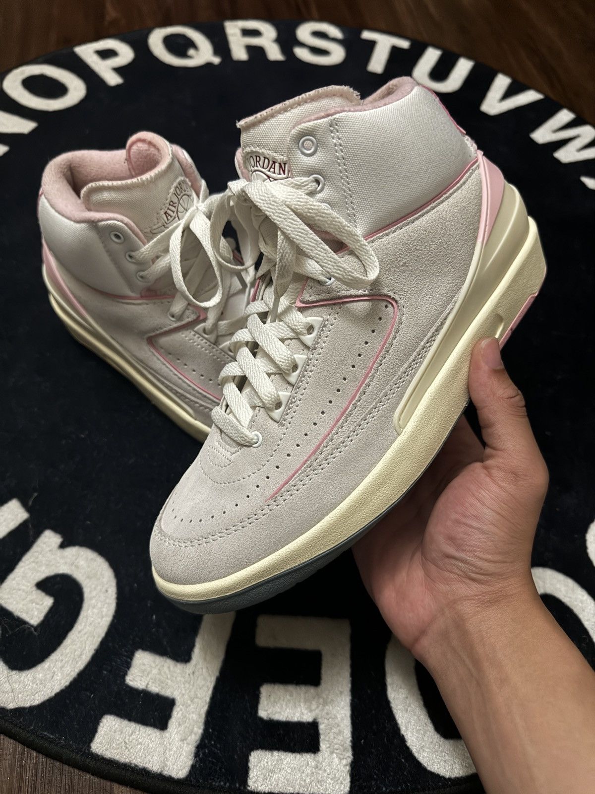 Wmns Air Jordan Retro “Soft Pink”