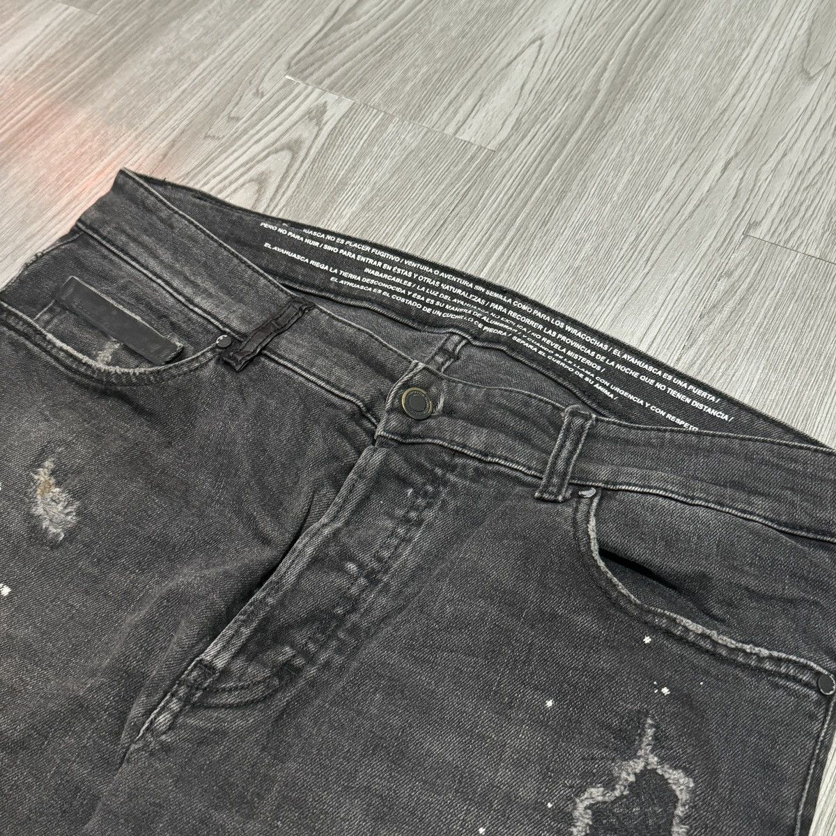 Marcelo Burlon Marcelo Burlon Splater Distressed Slim Jeans Size US 34 / EU 50 - 6 Thumbnail