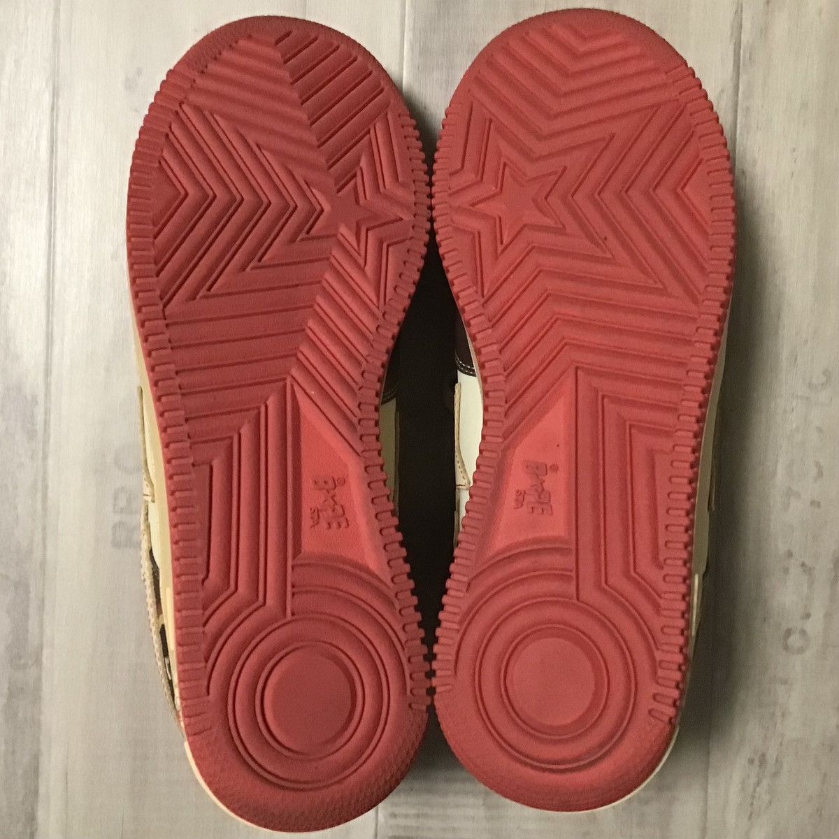 Bape × Kanye West × Nigo 2007 Kanye West College Dropout BAPE STA Sneakers NIGO APE Size US 12 / EU 45 - 8 Thumbnail
