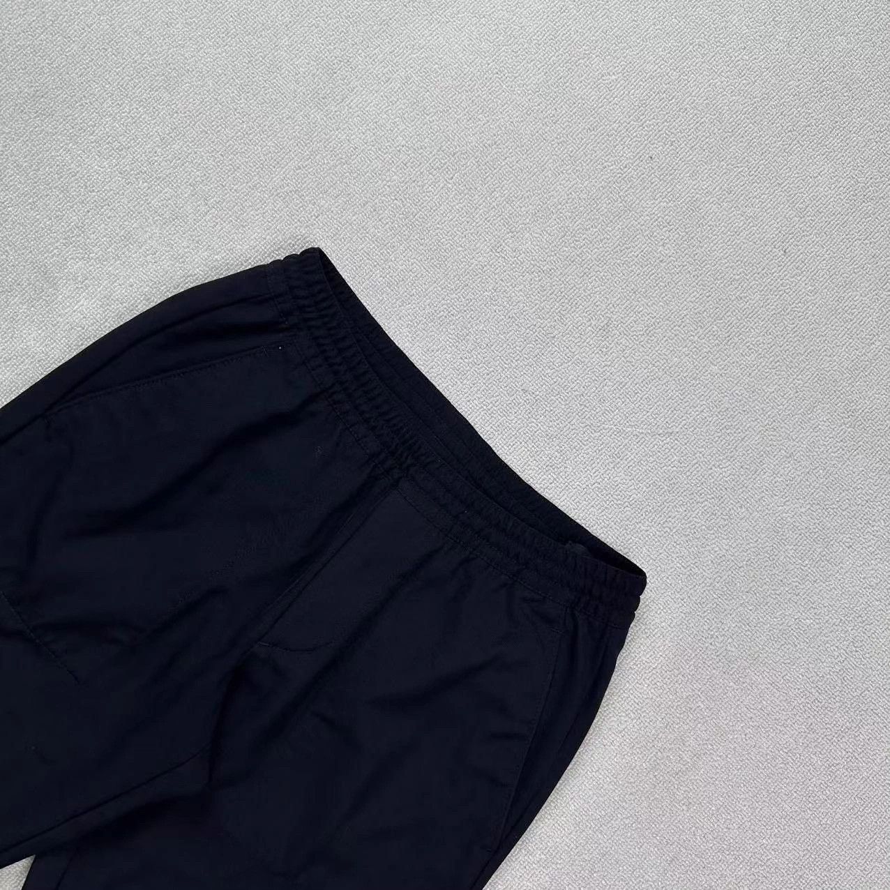 Prada Prada Wool Track Pants XS Near New Triangle Logo Size US 26 / EU 42 - 3 Thumbnail