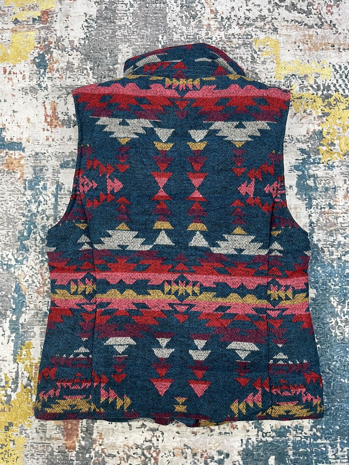 American Eagle Outfitters American Eagle Outfitters Native Down Vest Size XS / US 0-2 / IT 36-38 - 6 Thumbnail