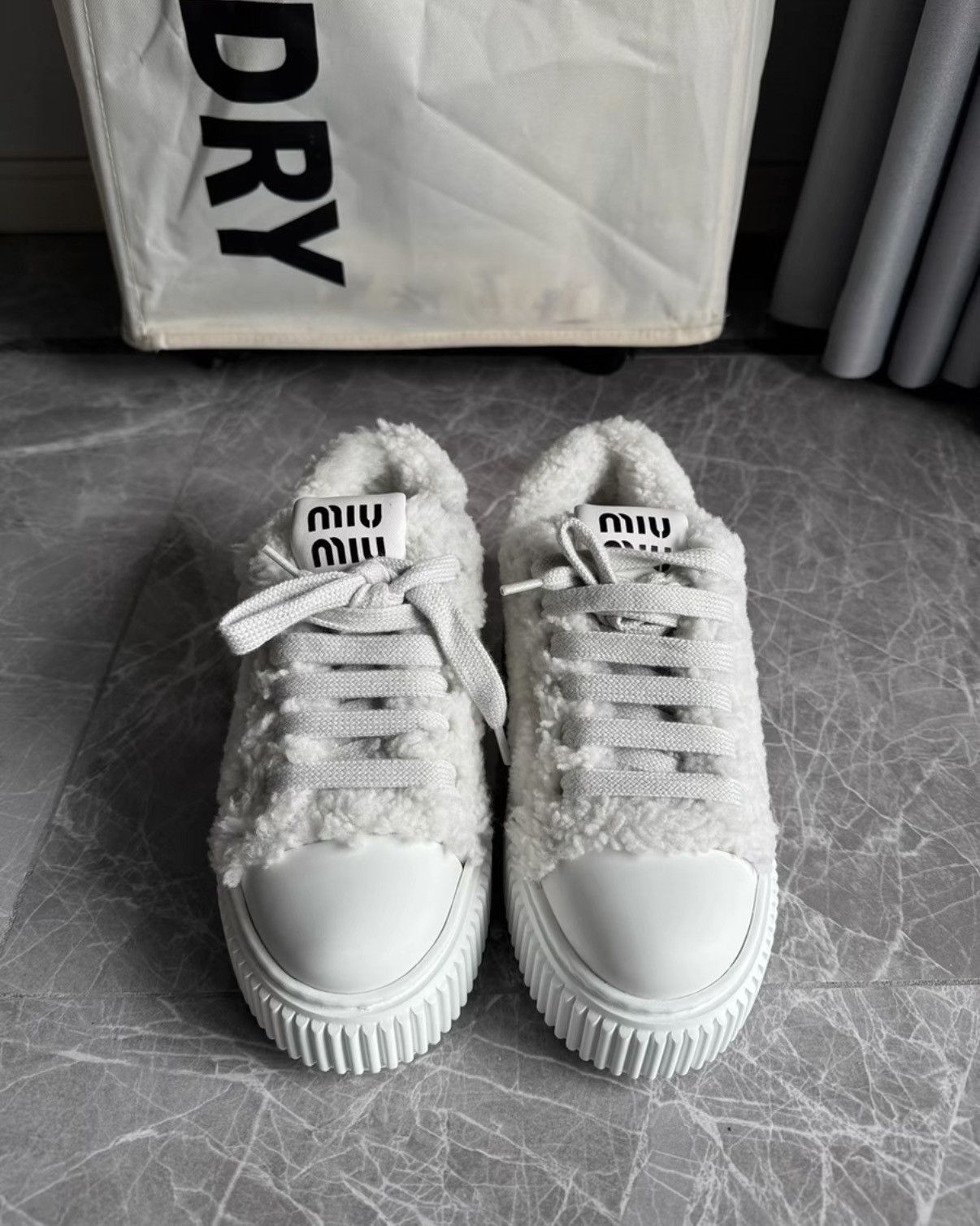 Miu Miu MiuMiu popular style furry platform biscuit shoes K6 Size US 6 / IT 36 - 2 Thumbnail