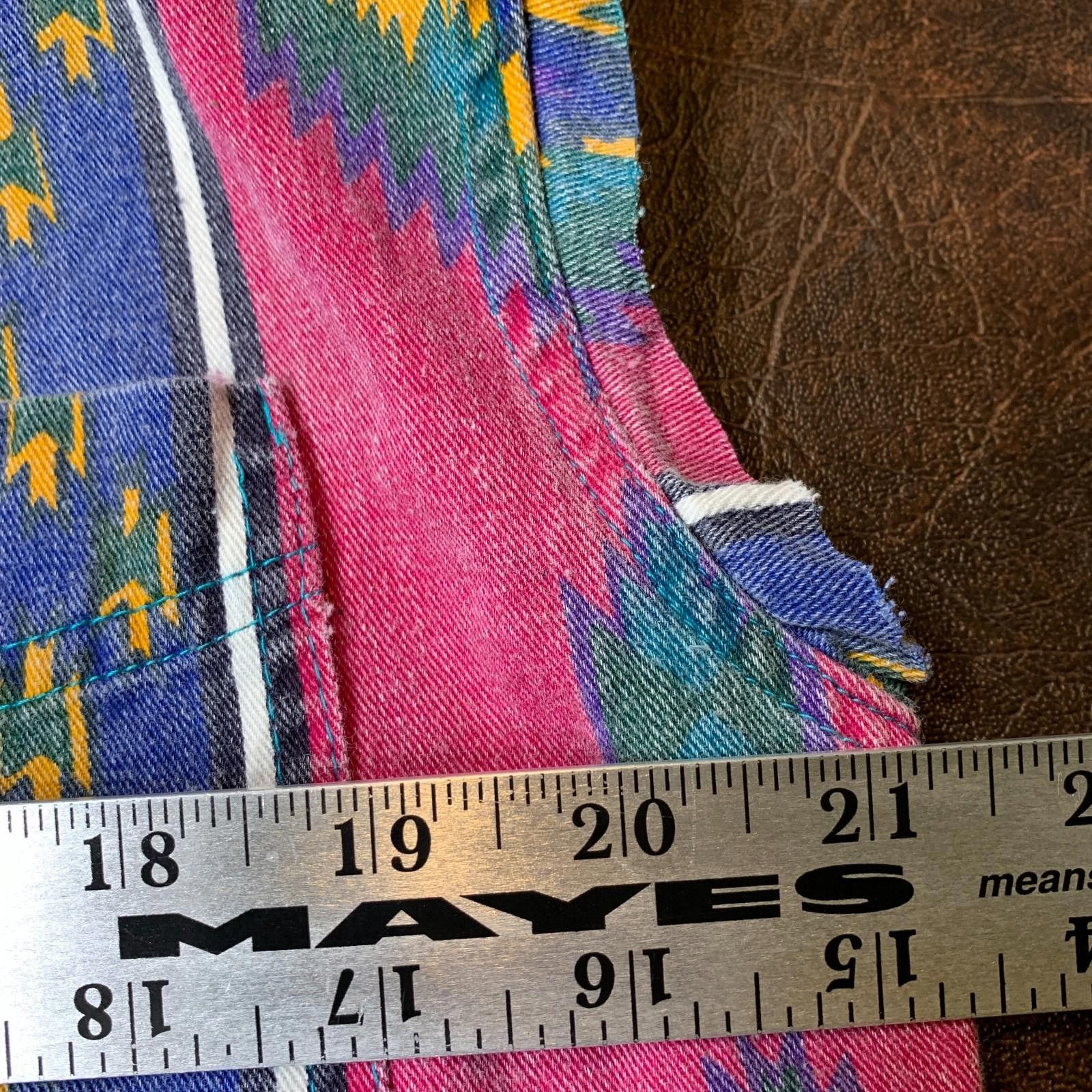 Designer Vintage Womens QUIZZ DENIM Sleeveless Shirt Aztec Size S 300 Size S / US 4 / IT 40 - 5 Thumbnail