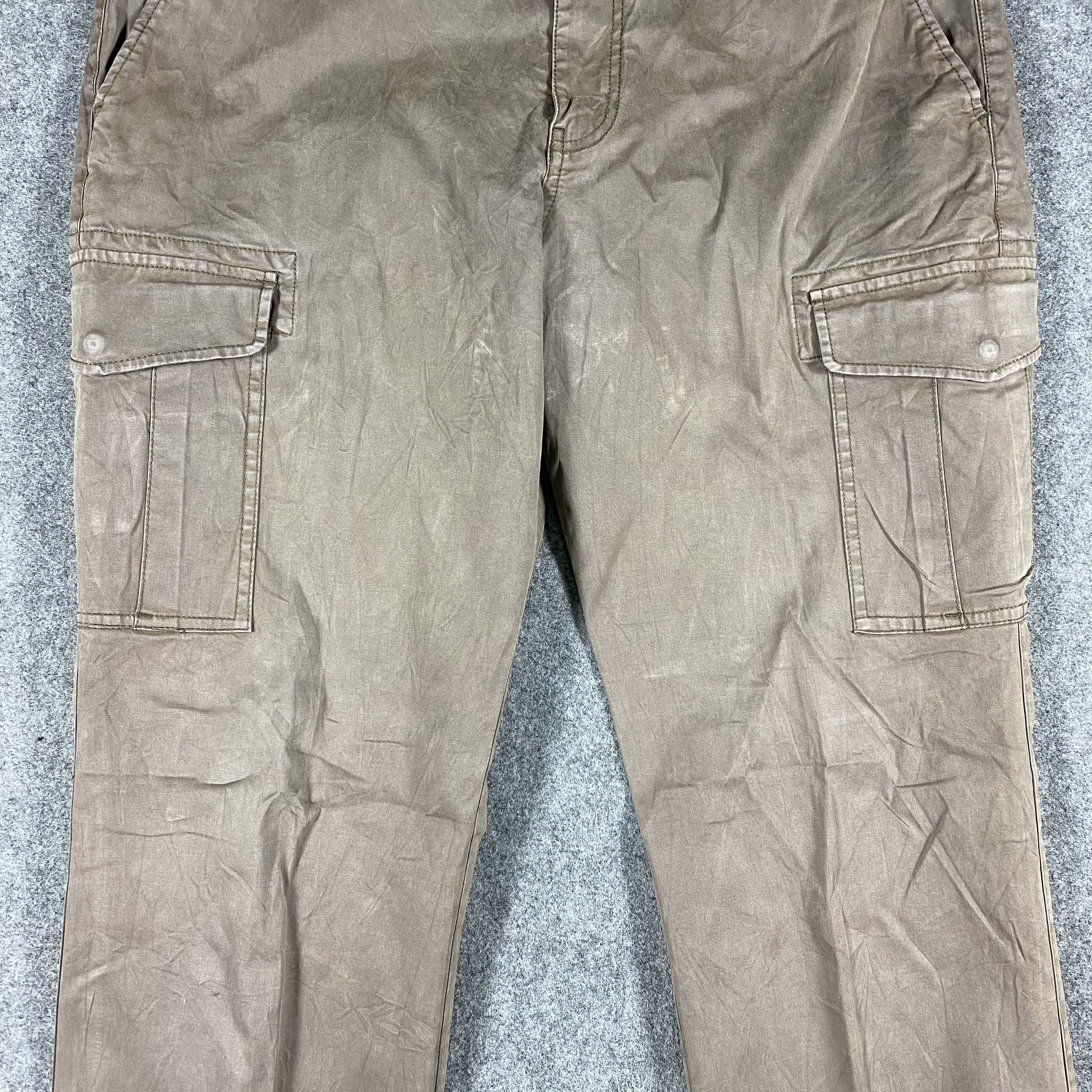 Uniqlo Japanese Uniqlo Multipocket Tactical Bondage Cargo Pants Size US 34 / EU 50 - 4 Thumbnail