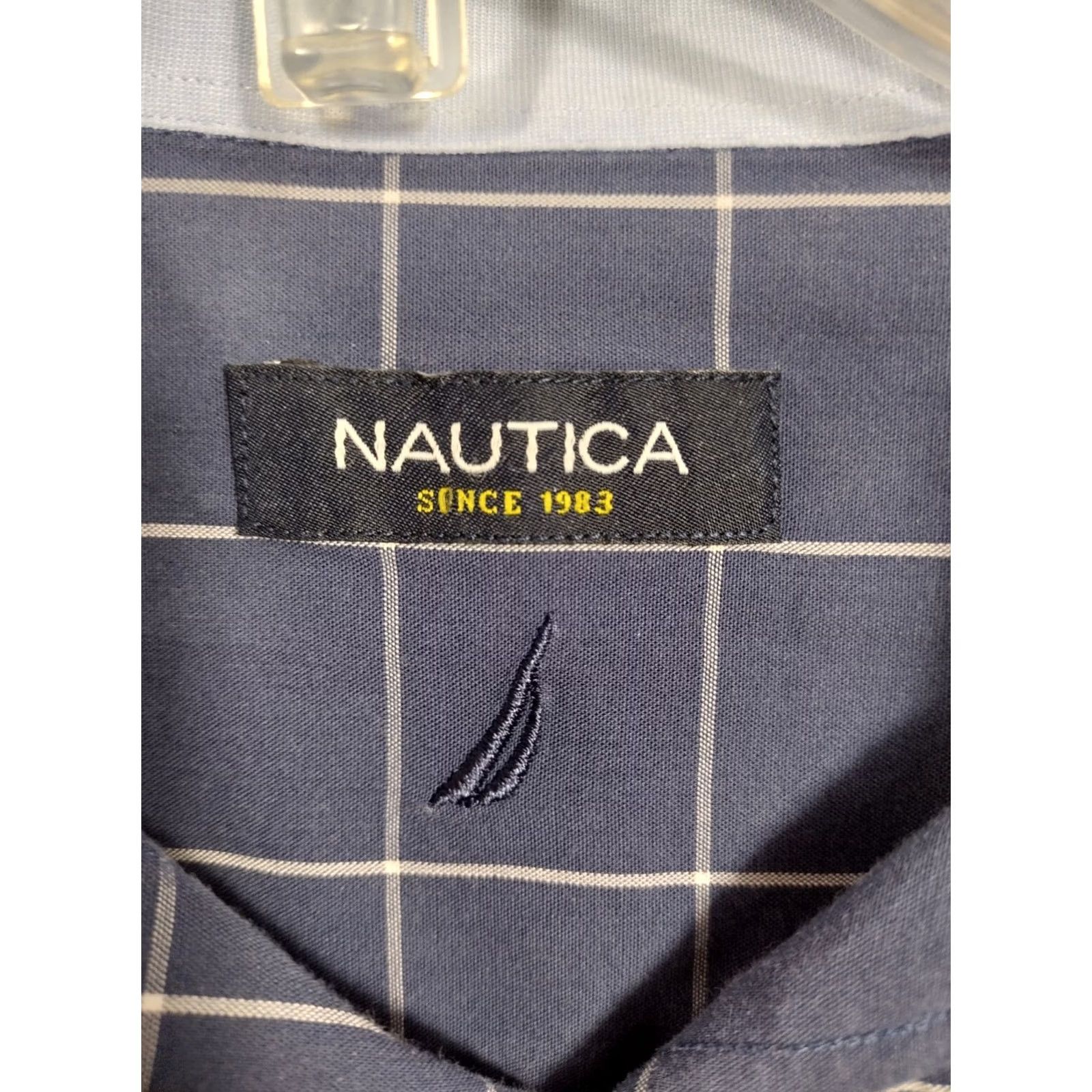 Nautica Nautica Shirt Mens Medium 15.5 34/35 Blue White Button Up Long Sleeve Casual Size US L / EU 52-54 / 3 - 2 Thumbnail