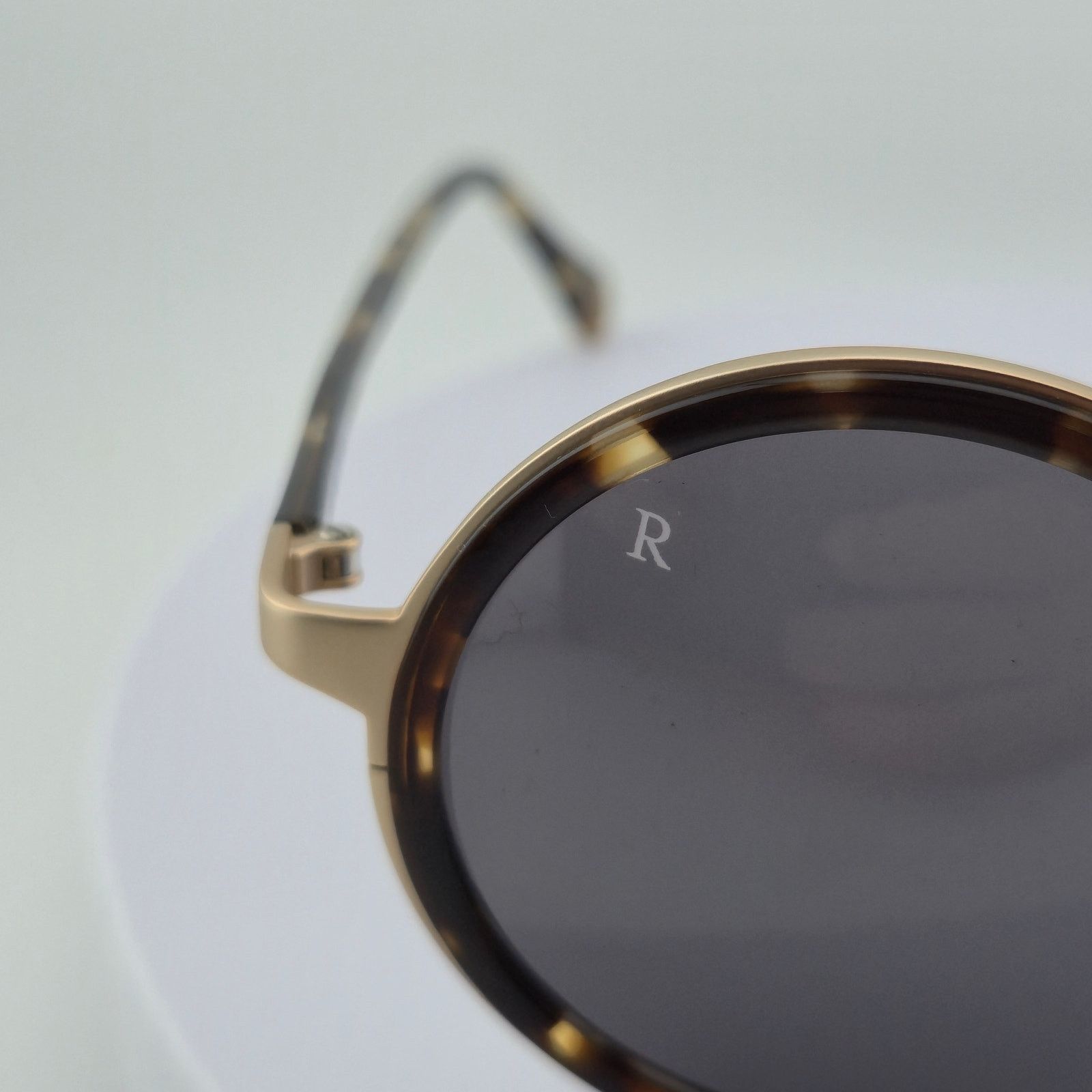 RAEN RAEN Fairbank Brindle Tortoise Round Sunglasses Handmade USA Size ONE SIZE - 2 Thumbnail