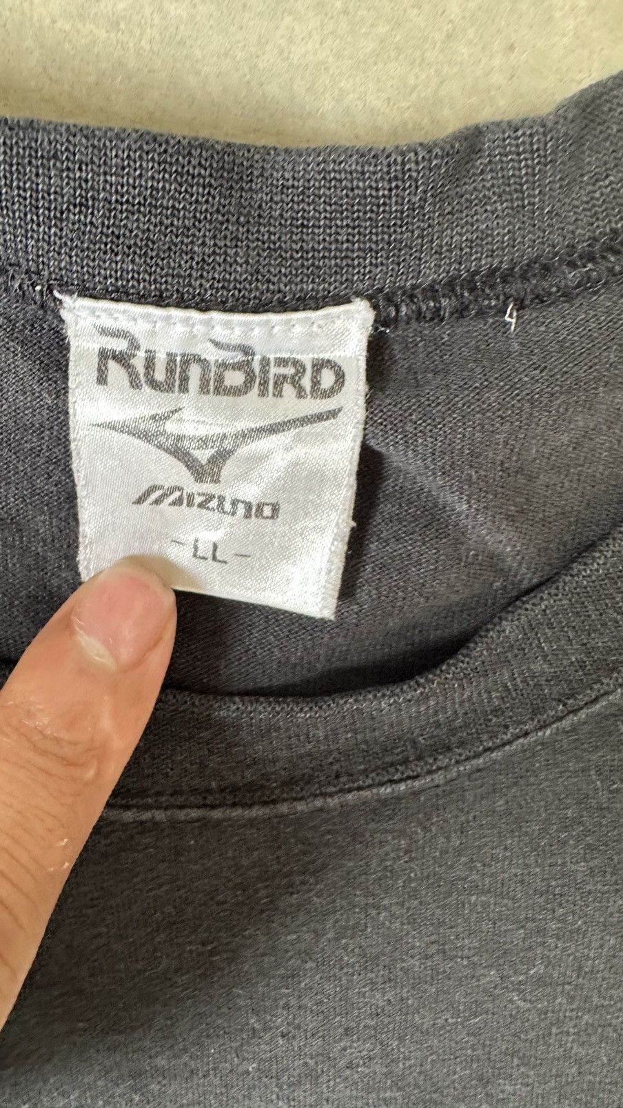 Mizuno VINTAGE RUNBIRD BY MIZUNO TEE Size US M / EU 48-50 / 2 - 4 Thumbnail