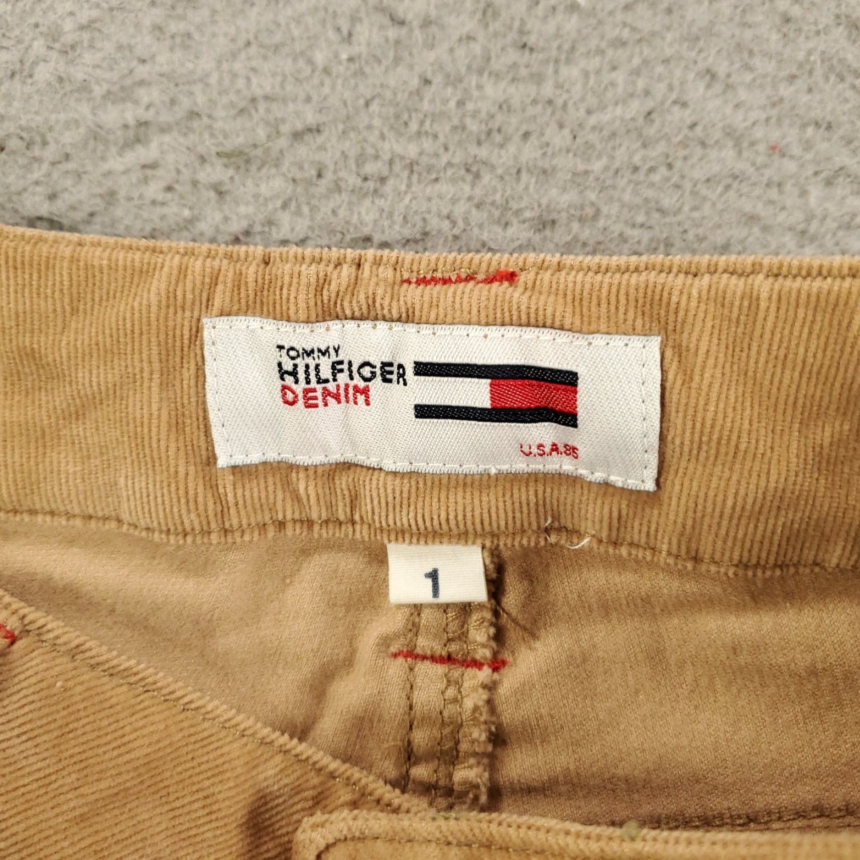 Tommy Hilfiger VINTAGE Tommy Hilfiger Corduroy Pants Womens Juniors 1 Tan Bootcut 90s Bohemian Size 25" / US 0 / IT 36 - 7 Thumbnail