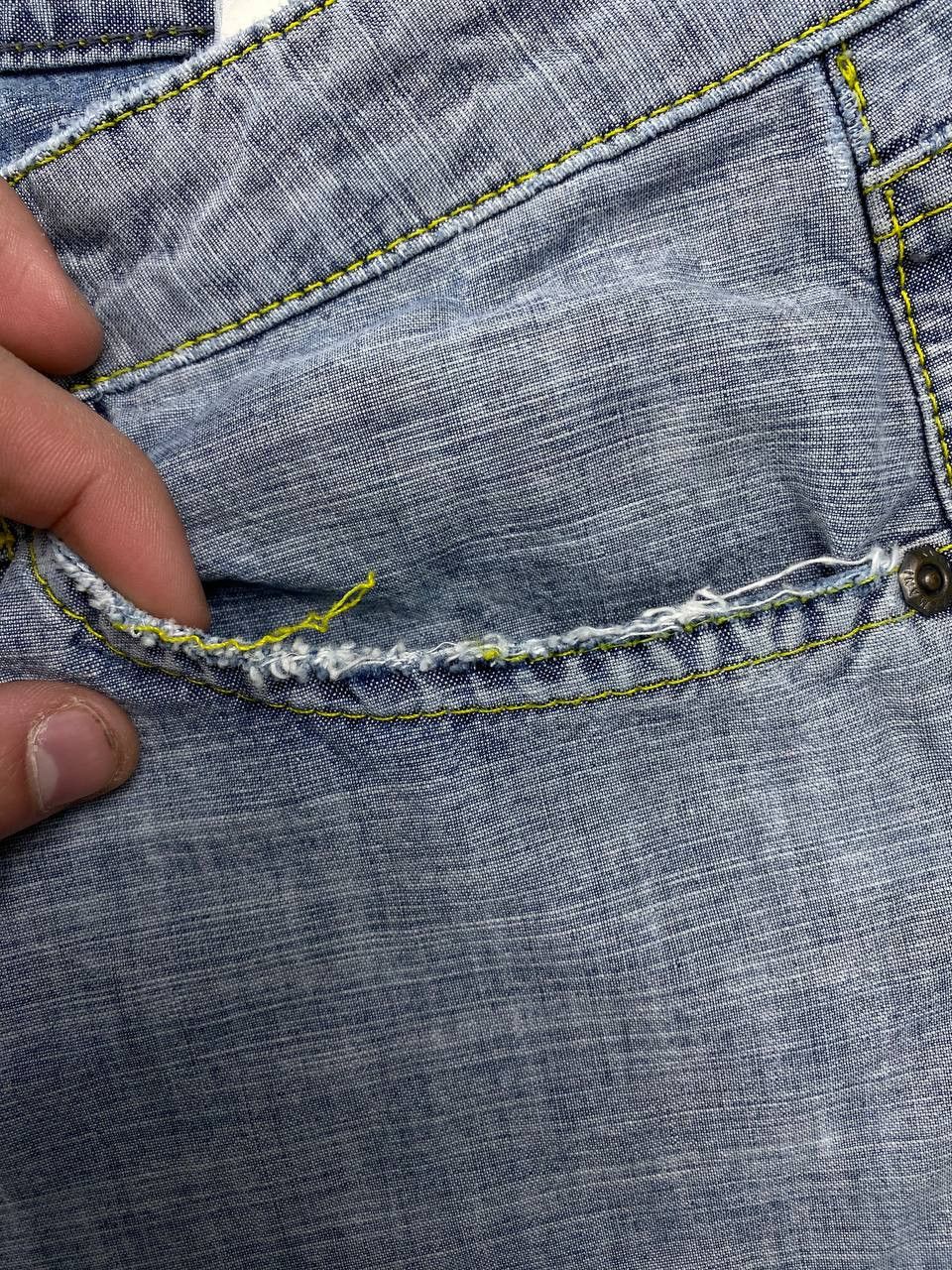 Armani Vintage Armani Jeans Denim Jeans Big Logo Size US 31 - 10 Thumbnail