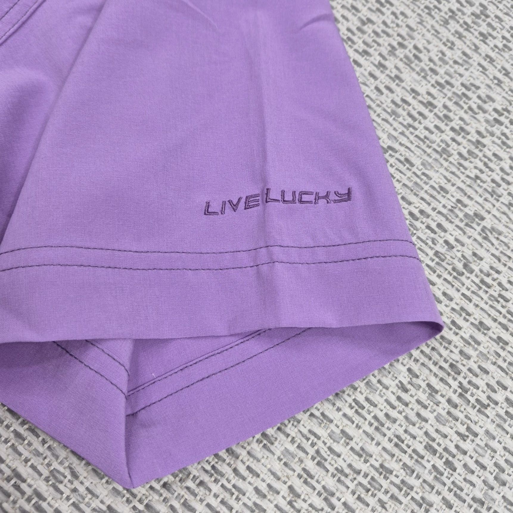 Vintage Black Clover Polo Shirt Mens Small Purple Live Lucky Performance Clover Logo Shirt mens Small Purple Black Clover Polo Shirt Size US S / EU 44-46 / 1 - 7 Thumbnail