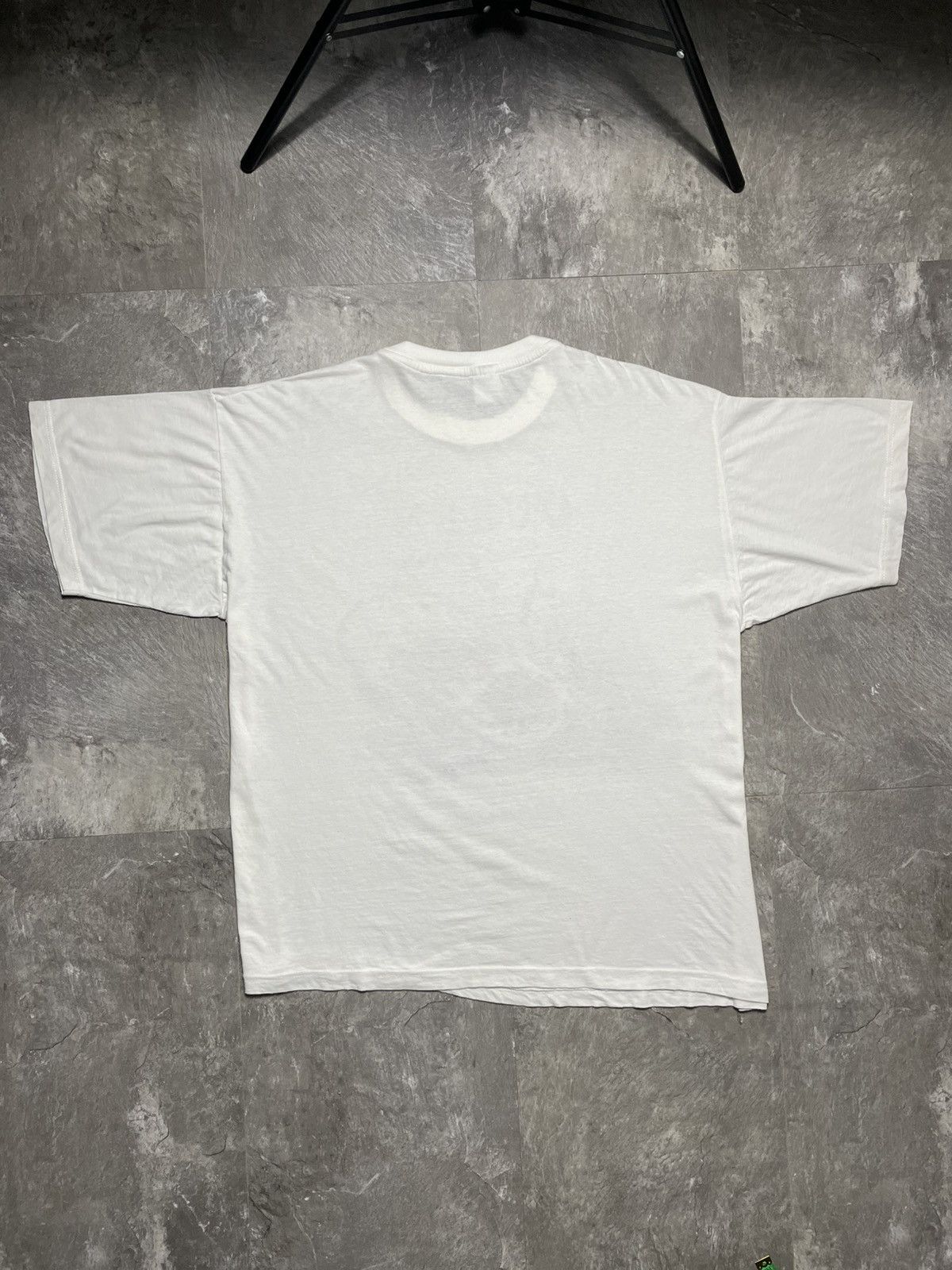 Vintage Queen promo I’m Going Slightly Mad Vintage Rock Tee Graphic Size US XL / EU 56 / 4 - 3 Thumbnail