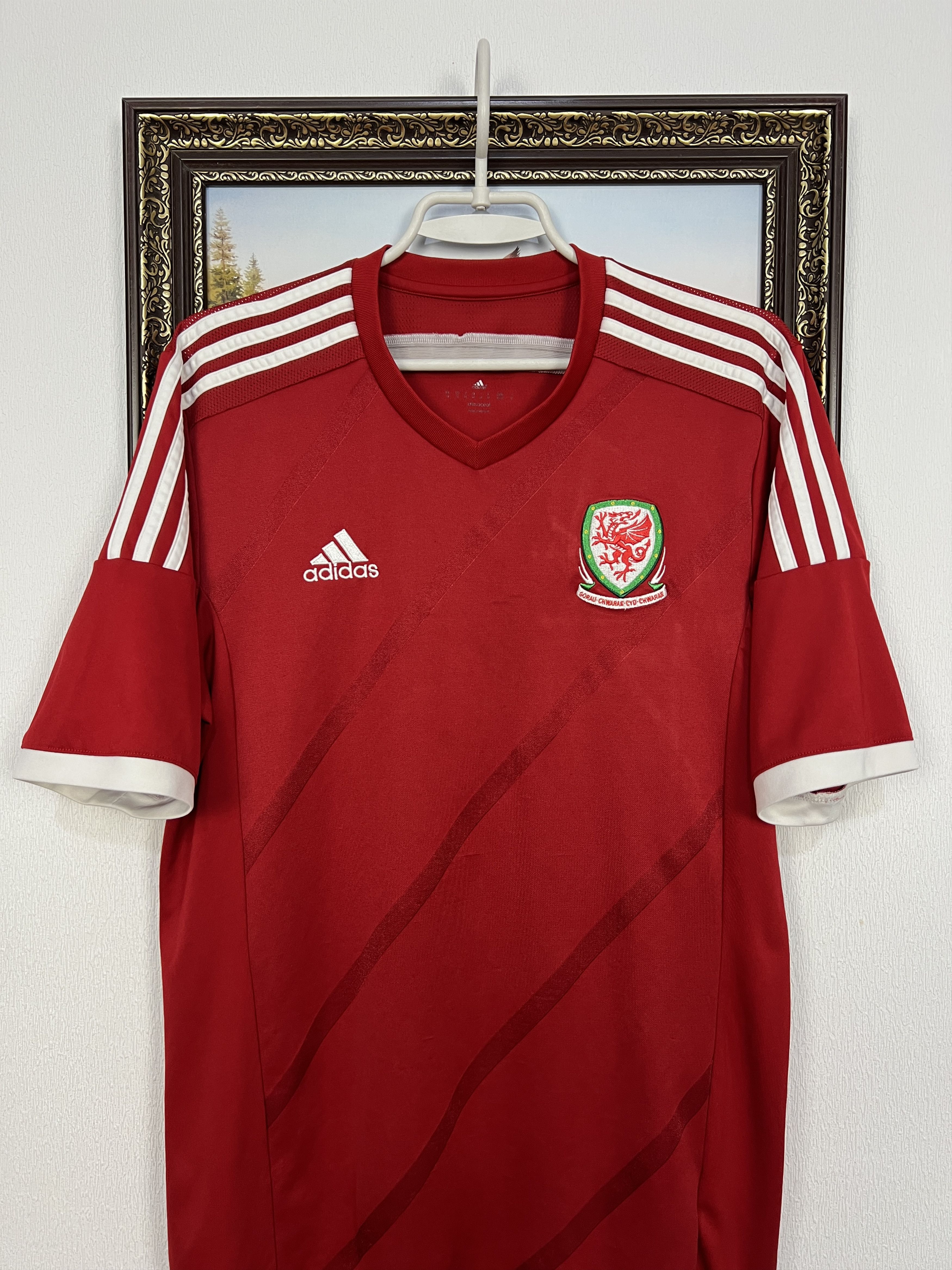 Adidas Wales Home football shirt 2013 Soccer Adidas Jersey Size US M / EU 48-50 / 2 - 2 Thumbnail