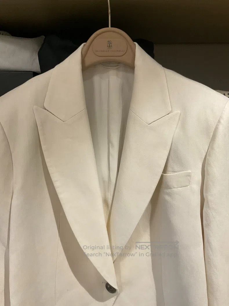 Brunello Cucinelli Brunello Cucinelli Off-white Linen Short Beaded Business B Size S / US 4 / IT 40 - 2 Thumbnail