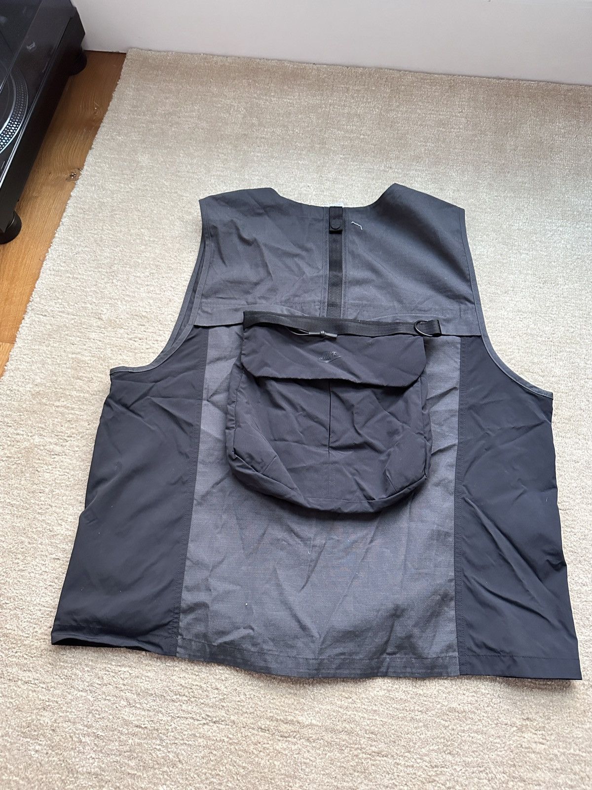 Nike Nike Tech Pack vest Size US L / EU 52-54 / 3 - 2 Thumbnail