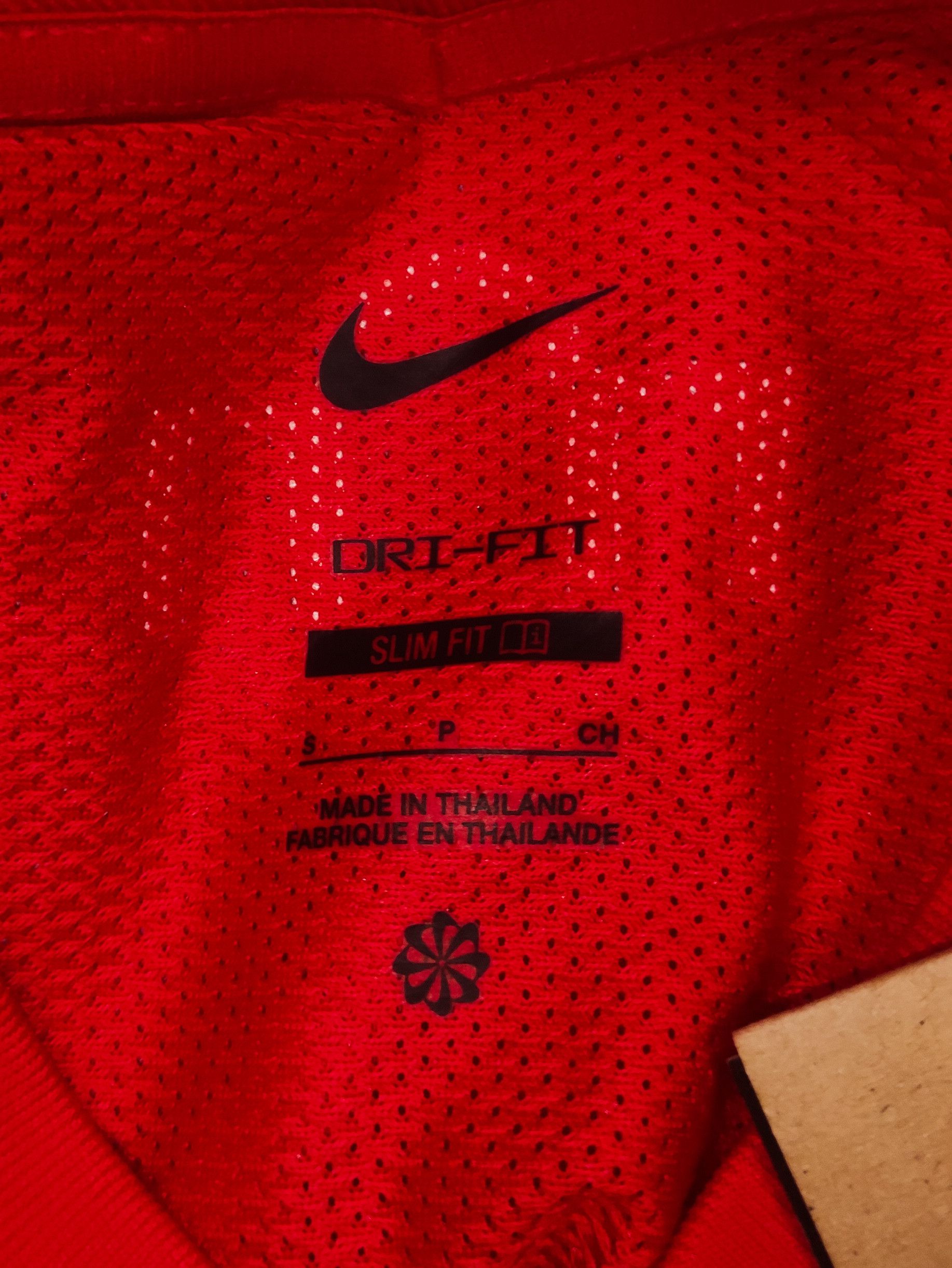 Nike BNWT Granada CF 2021 2022 Nike Home Shirt Size US S / EU 44-46 / 1 - 3 Thumbnail