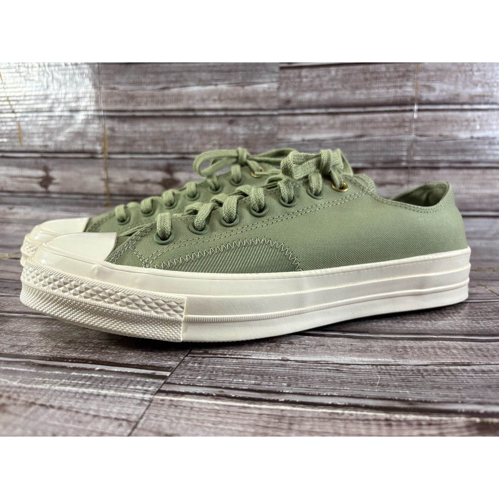 Converse Converse Chuck 70 Low Clean N Preme Street Sage 167820C size Size US 9.5 / EU 42-43 - 1 Thumbnail