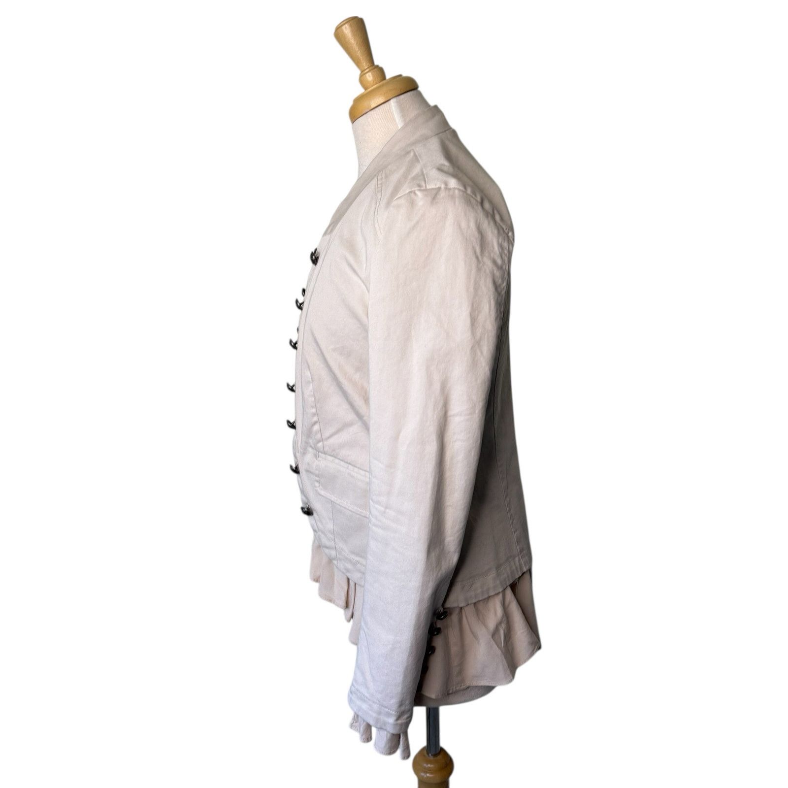 Free People FREE PEOPLE Ruffled Button-Front Draped Romance Jacket Size XS / US 0-2 / IT 36-38 - 4 Thumbnail