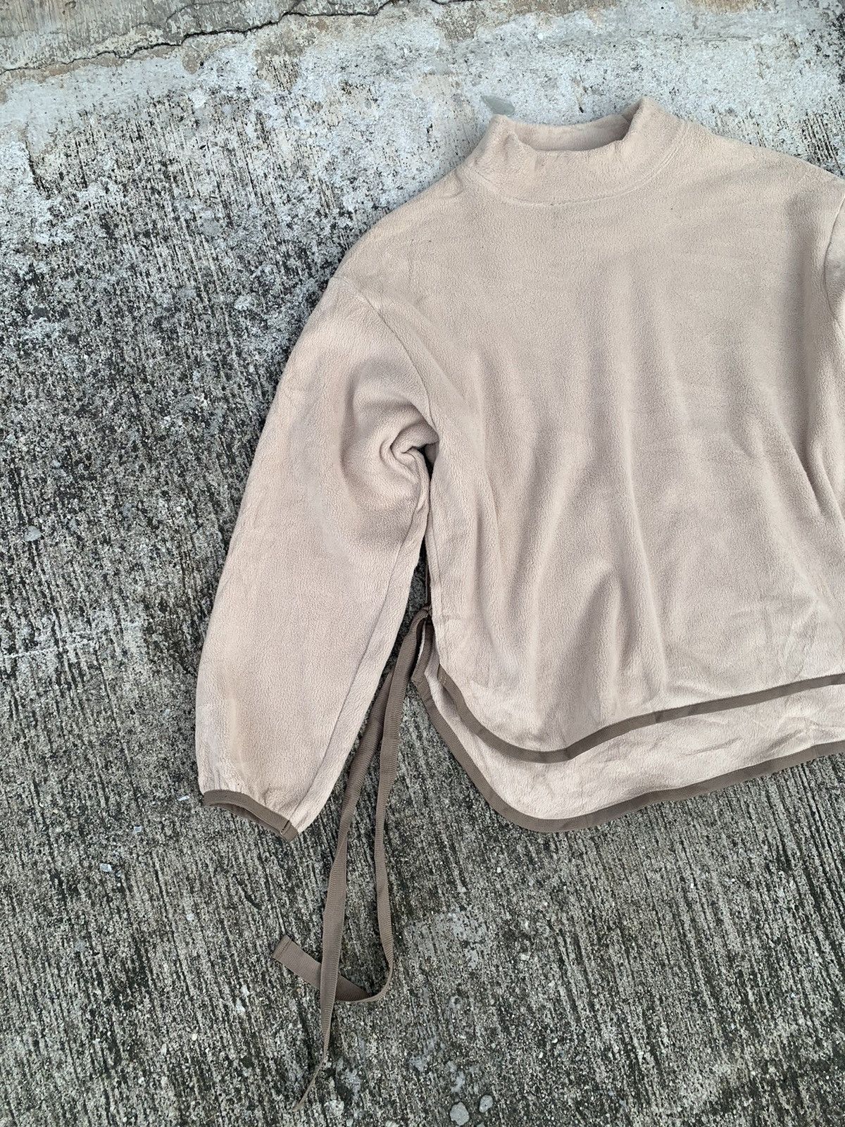 Uniqlo × White Mountaineering Limited Edition Uniqlo x white mountaineering fleece Size L / US 10 / IT 46 - 2 Thumbnail