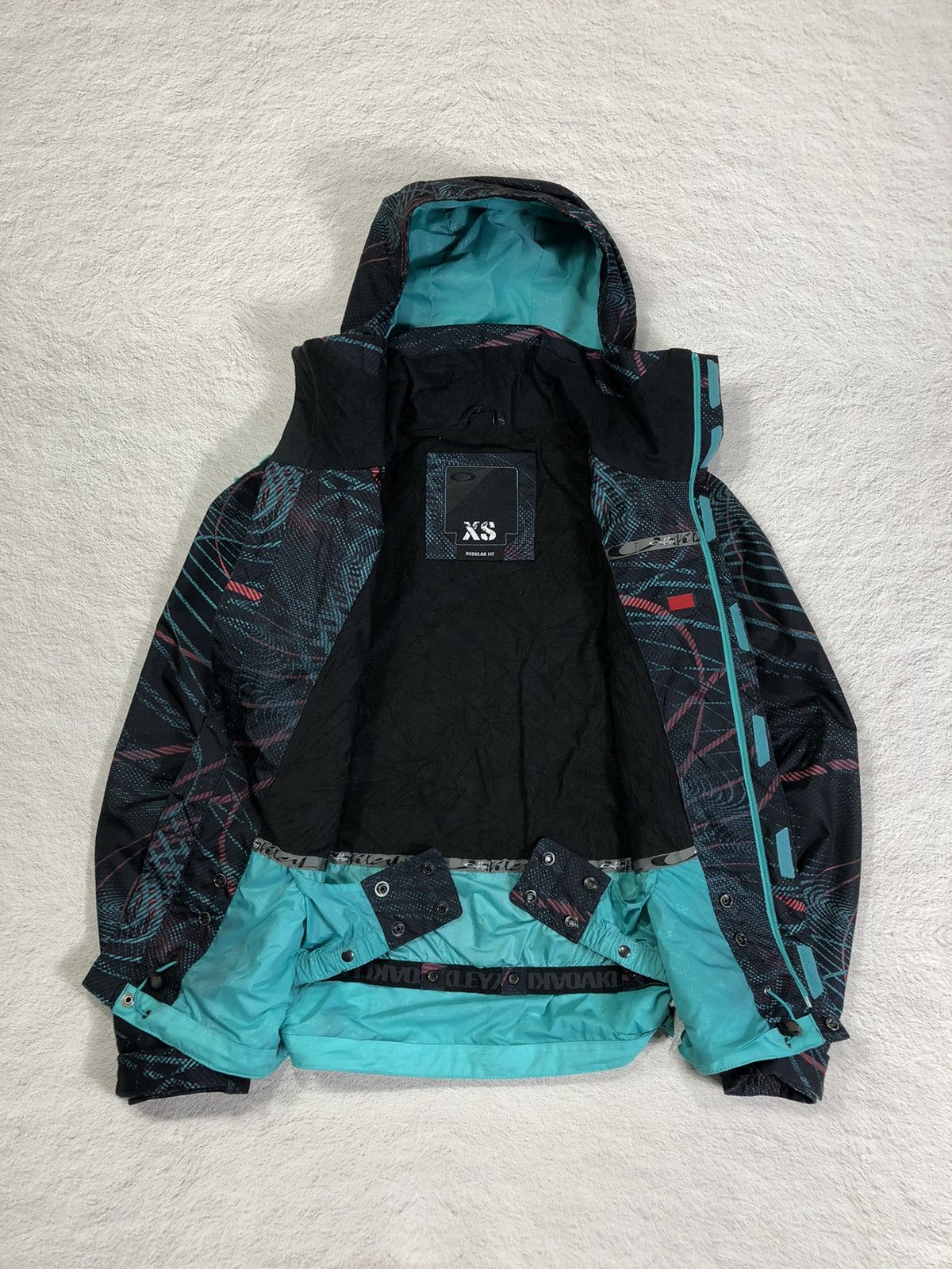 Oakley vintage rare oakley ski snowboard jacket Size US M / EU 48-50 / 2 - 2 Thumbnail