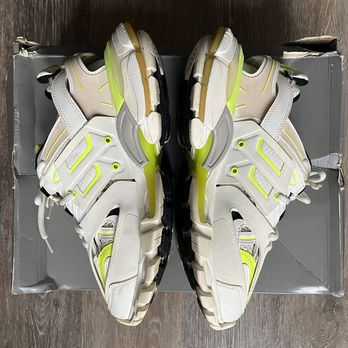 balenciaga tracks white fluo yellow