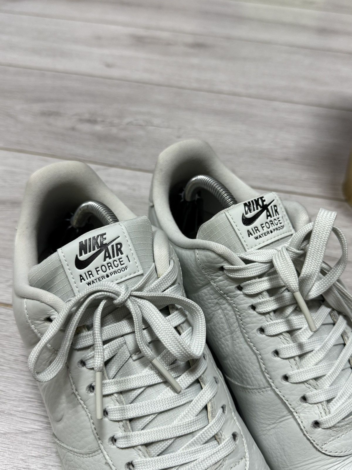 Nike Nike air force waterproof leather sneakers shoes Size US 9.5 / EU 42-43 - 4 Thumbnail