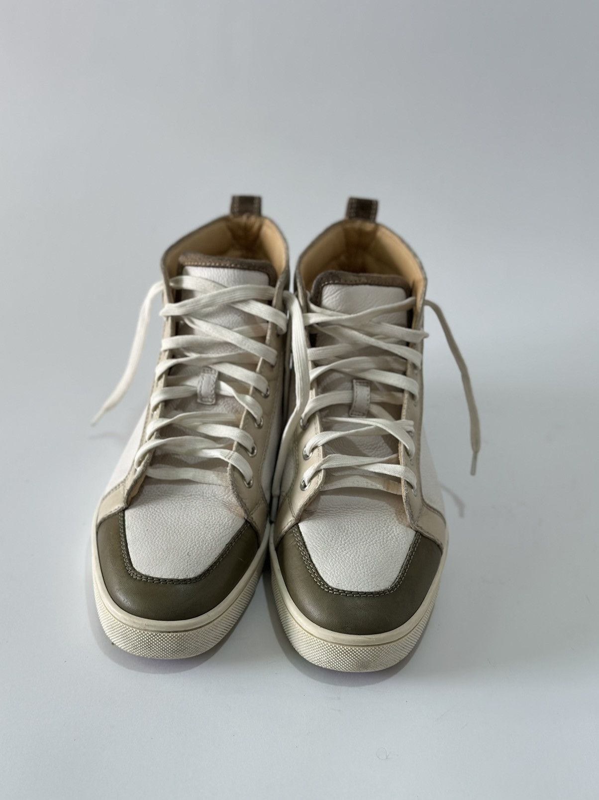 Christian Louboutin CHRITIAN LOUBOUTIN HI TOP MULTICOLOR SNEAKER Size US 7 / EU 40 - 3 Thumbnail