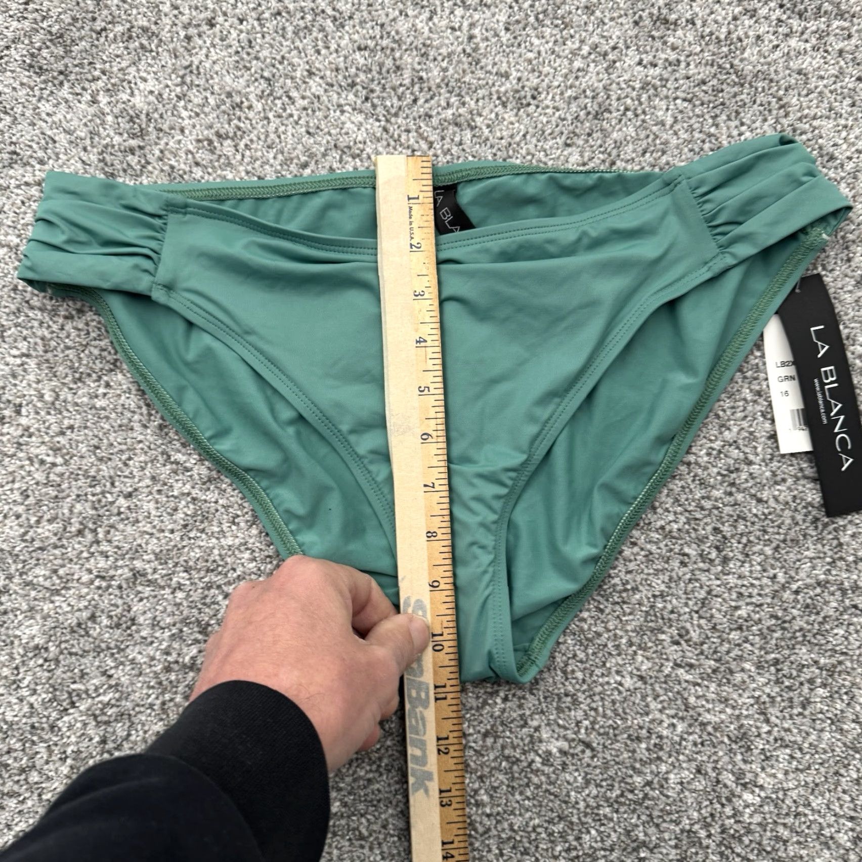 Vintage La Blanca Bikini Bottoms Womens Size 16 Green Ruched Beach Classic Lightweight Bottoms Womens 16 Holiday? Size 38" / US 16 / IT 52 - 5 Thumbnail