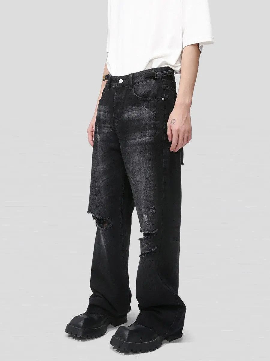 Japanese Brand Retro loose washed ripped jeans Size US 32 / EU 48 - 4 Thumbnail
