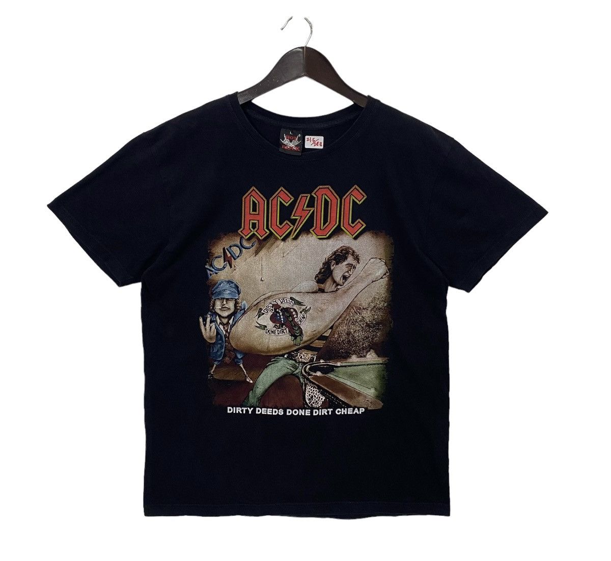 AC/DC 💥ACDC Hard Rock band Dirty deeds done dirt cheap tee shirt Size US L / EU 52-54 / 3 - 1 Thumbnail