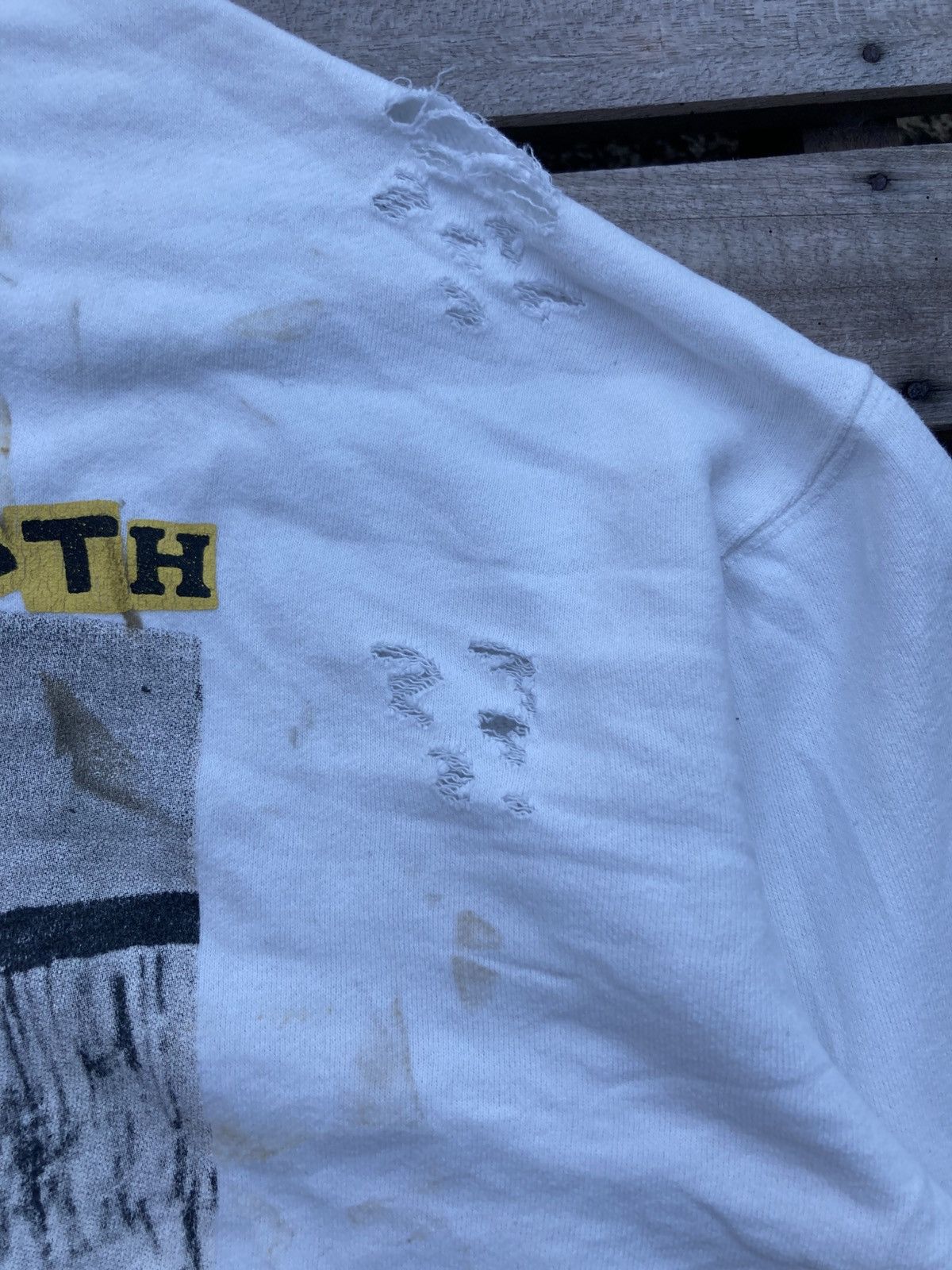 Band Tees Vintage Bootleg Sex Pistols Distressed Crewneck Sweatshirt Size US L / EU 52-54 / 3 - 12 Thumbnail