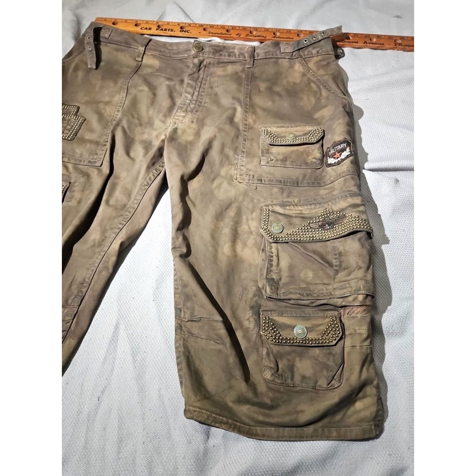 Vintage Vtg Robins Jeans Shorts Mens 42 Green Military Patches Khaki Baggy Studded Cargo Size US 42 / EU 58 - 5 Thumbnail
