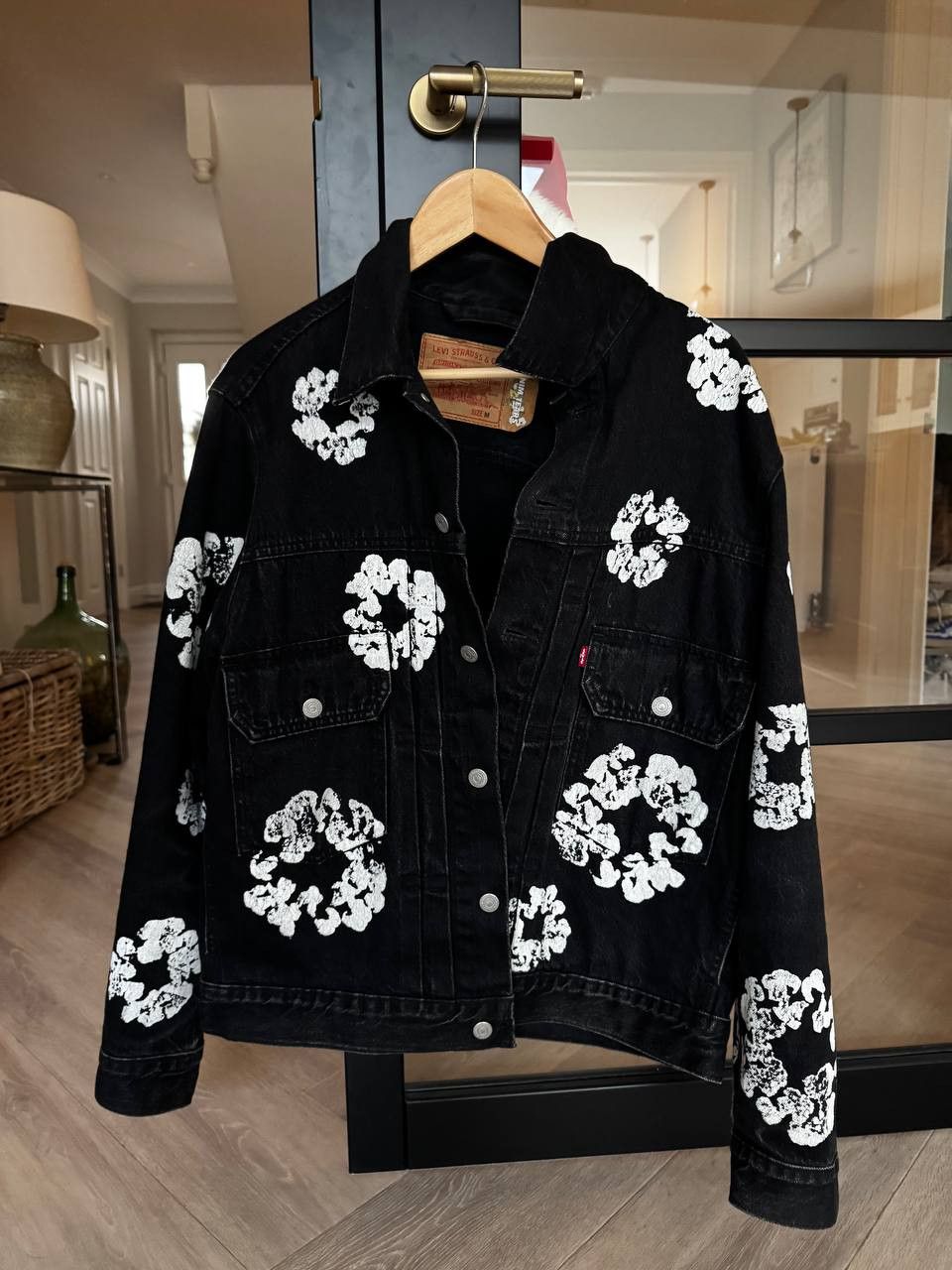 DENIM TEARS × Levi's Denim Tears x Levi’s Cotton Wreath Denim Jacket Size US M / EU 48-50 / 2 - 1 Thumbnail