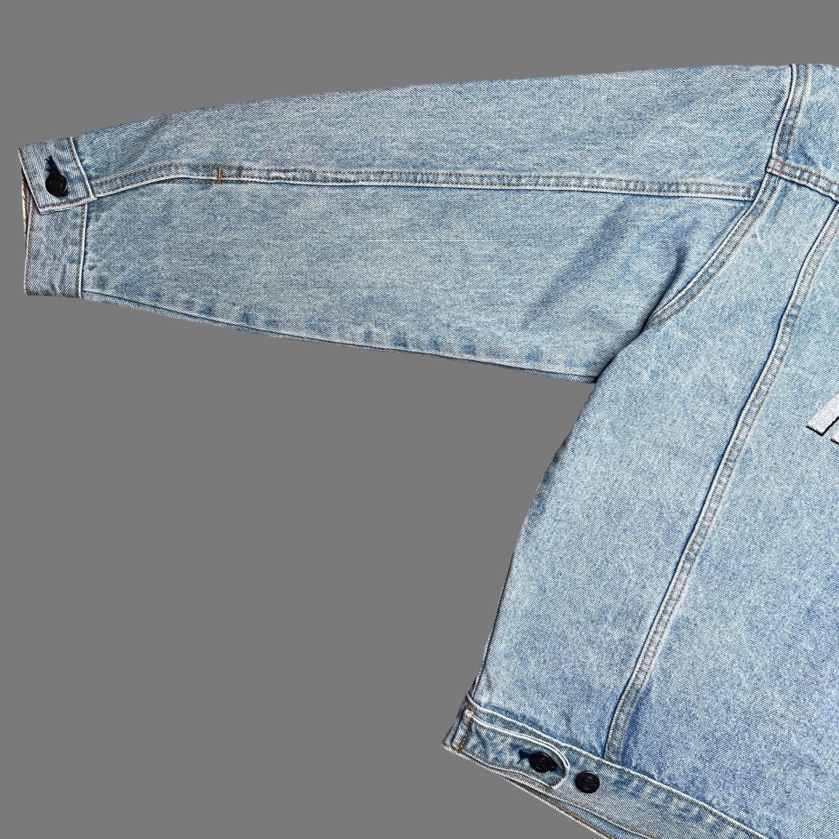 Hard Rock Cafe × Vintage Vtg 1990s Hard Rock Cafe Save The Planet Dallas Denim Jacket Size US S / EU 44-46 / 1 - 6 Thumbnail