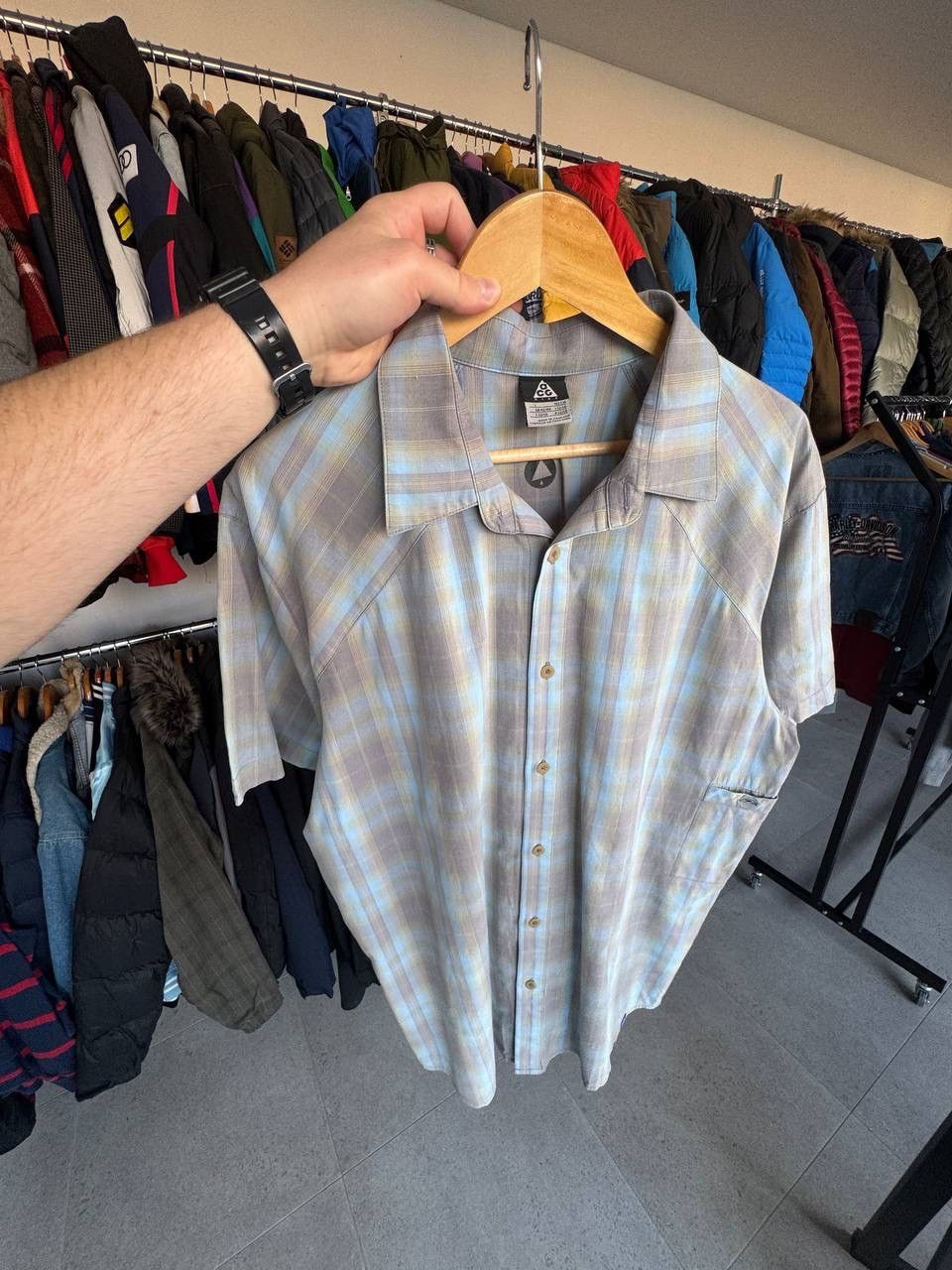 Nike ACG acg Nike vintage shirt size L Size US L / EU 52-54 / 3 - 2 Thumbnail