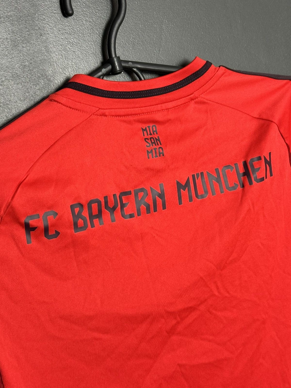 Adidas KIDS Bayern Munchen 24/25 Home Football Jersey T-Shirt Size US XS / EU 42 / 0 - 4 Thumbnail